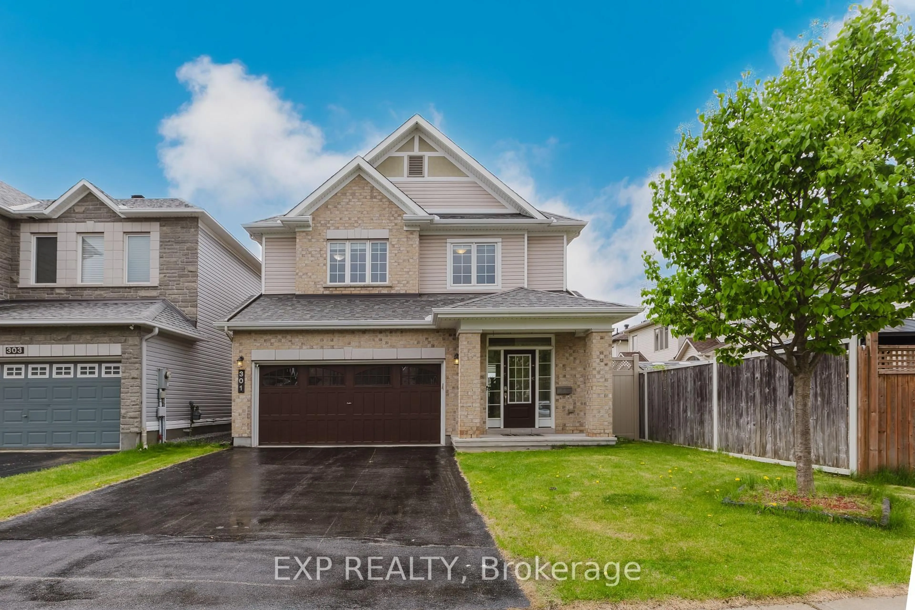 Unknown for 301 Brettonwood Rdge, Ottawa Ontario K2T 0H8