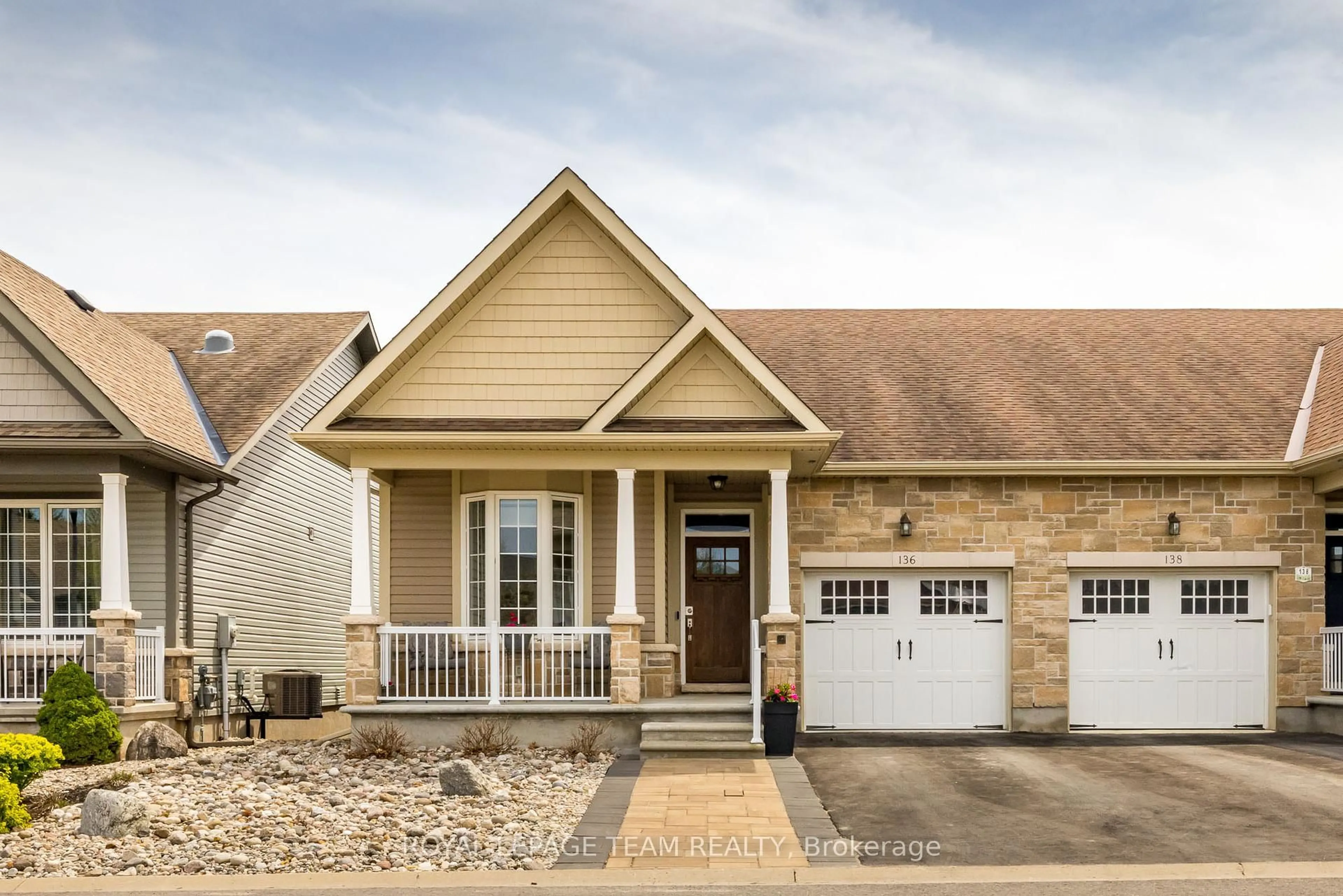 Home with vinyl exterior material, street for 136 Kempten Crt, North Grenville Ontario K0G 1J0