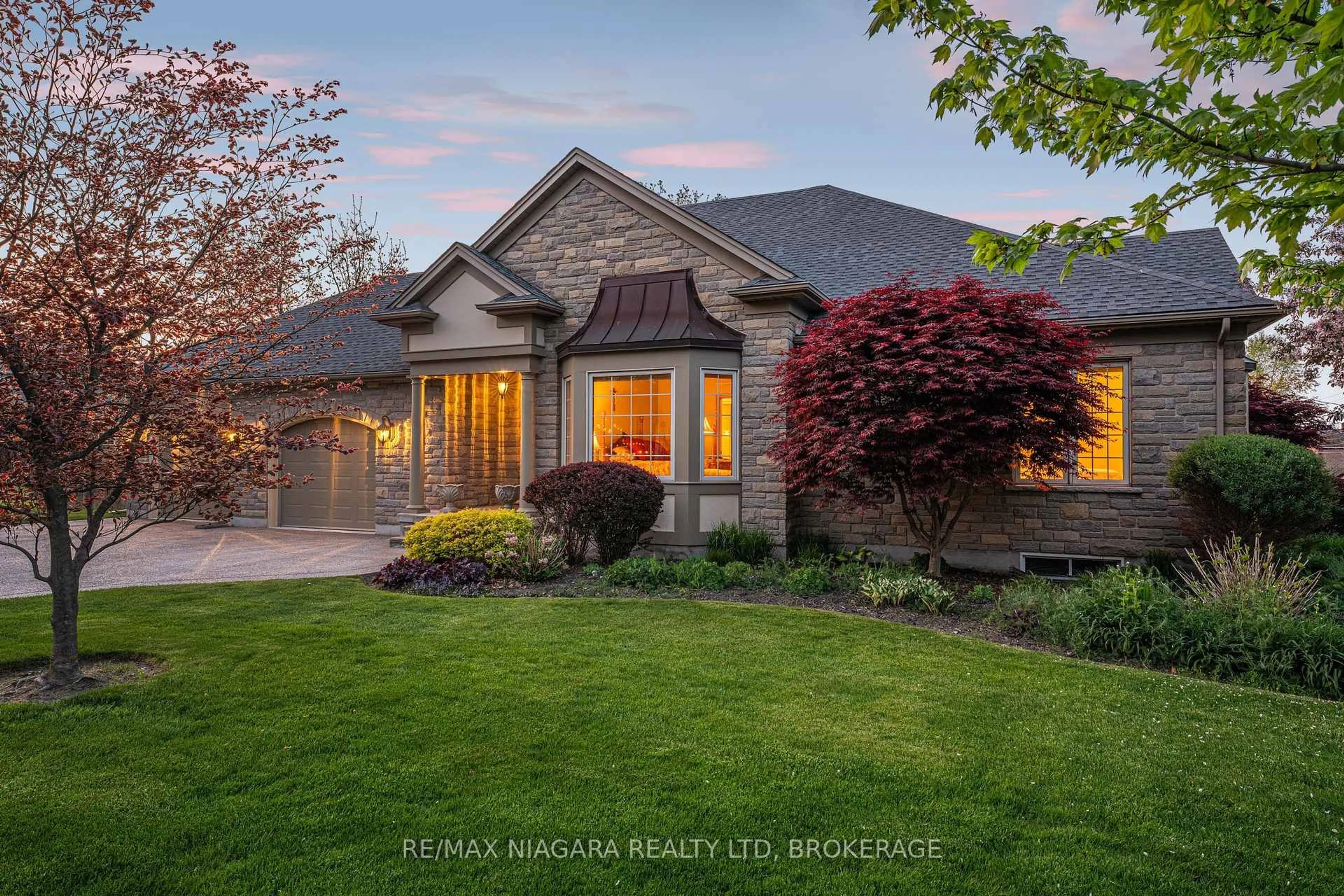 Home with brick exterior material, street for 222 FOUR MILE CREEK Rd, Niagara-on-the-Lake Ontario L0S 1P0