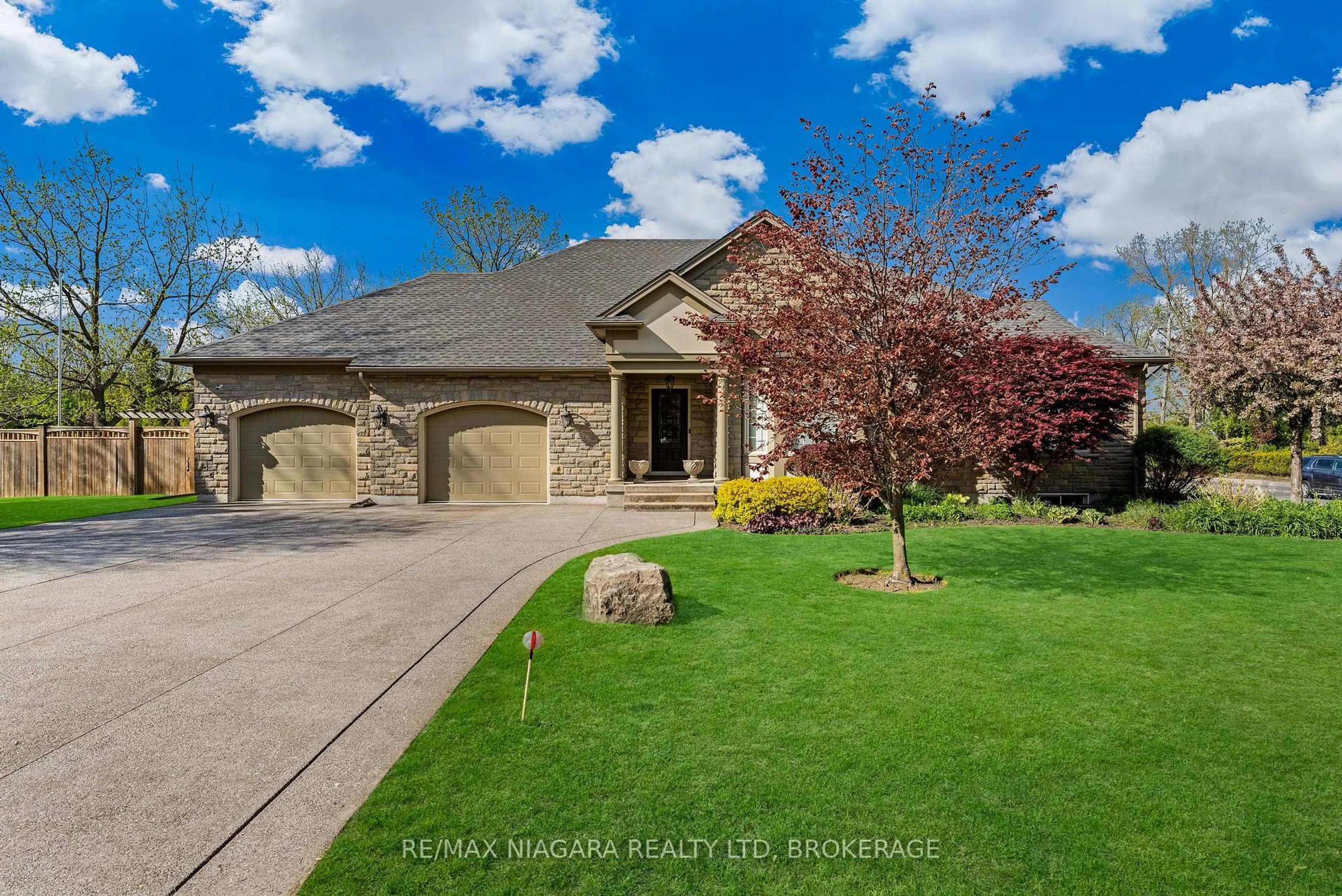 Unknown for 222 FOUR MILE CREEK Rd, Niagara-on-the-Lake Ontario L0S 1P0