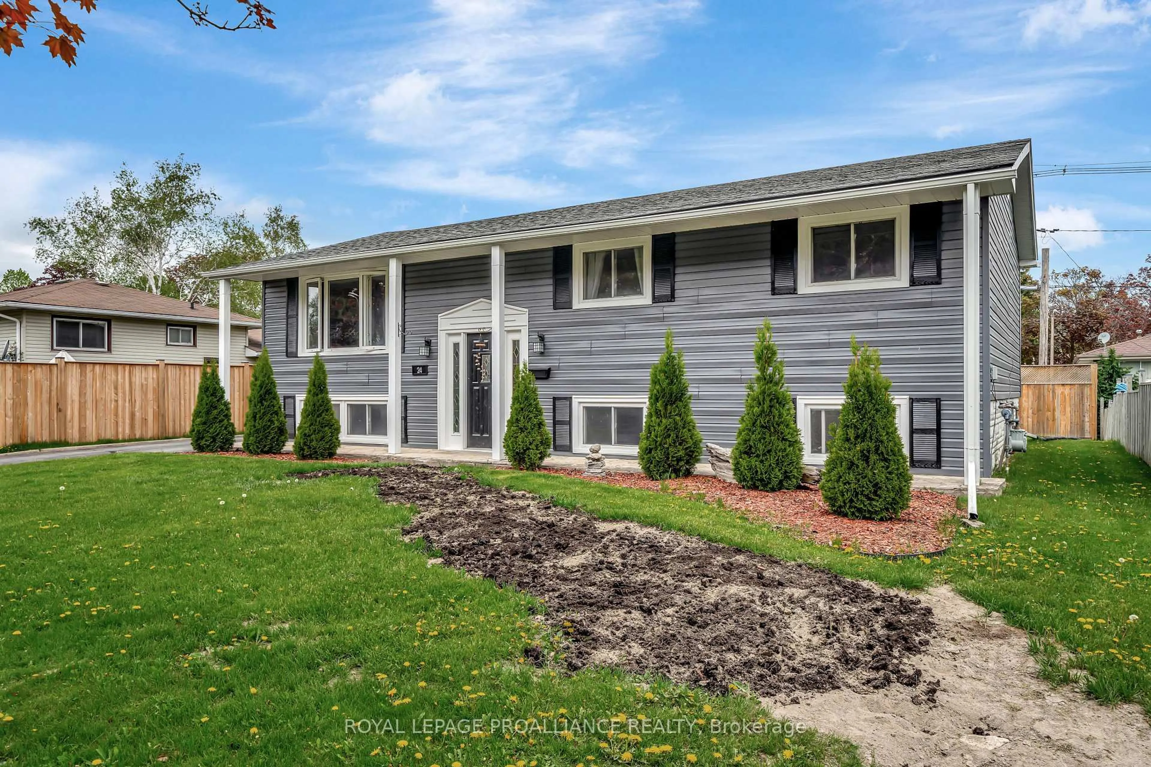 Home with vinyl exterior material, street for 24 Edgeview Dr, Quinte West Ontario K8V 3G4