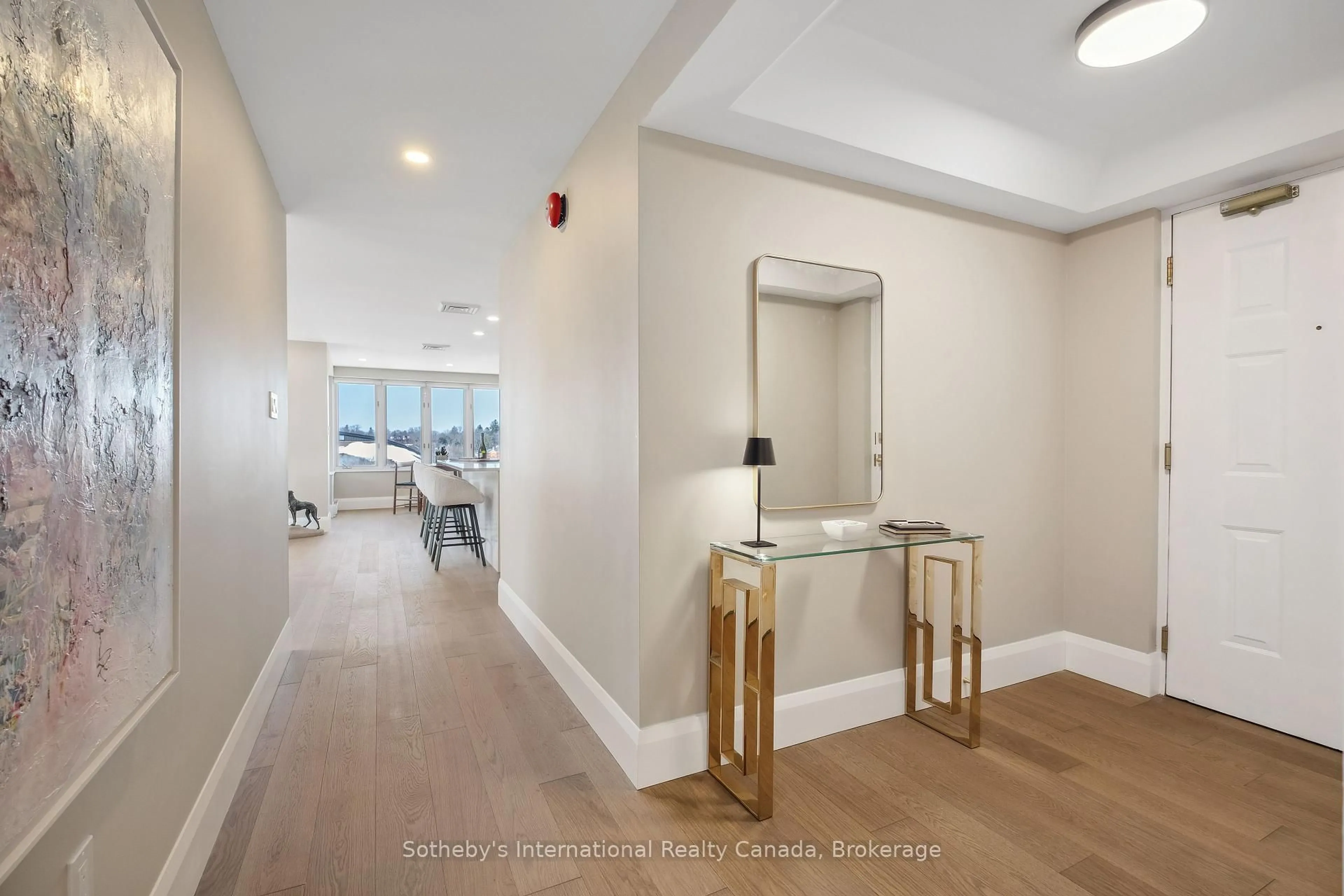 Indoor foyer for 30 Front St #401, Stratford Ontario N5A 7S3