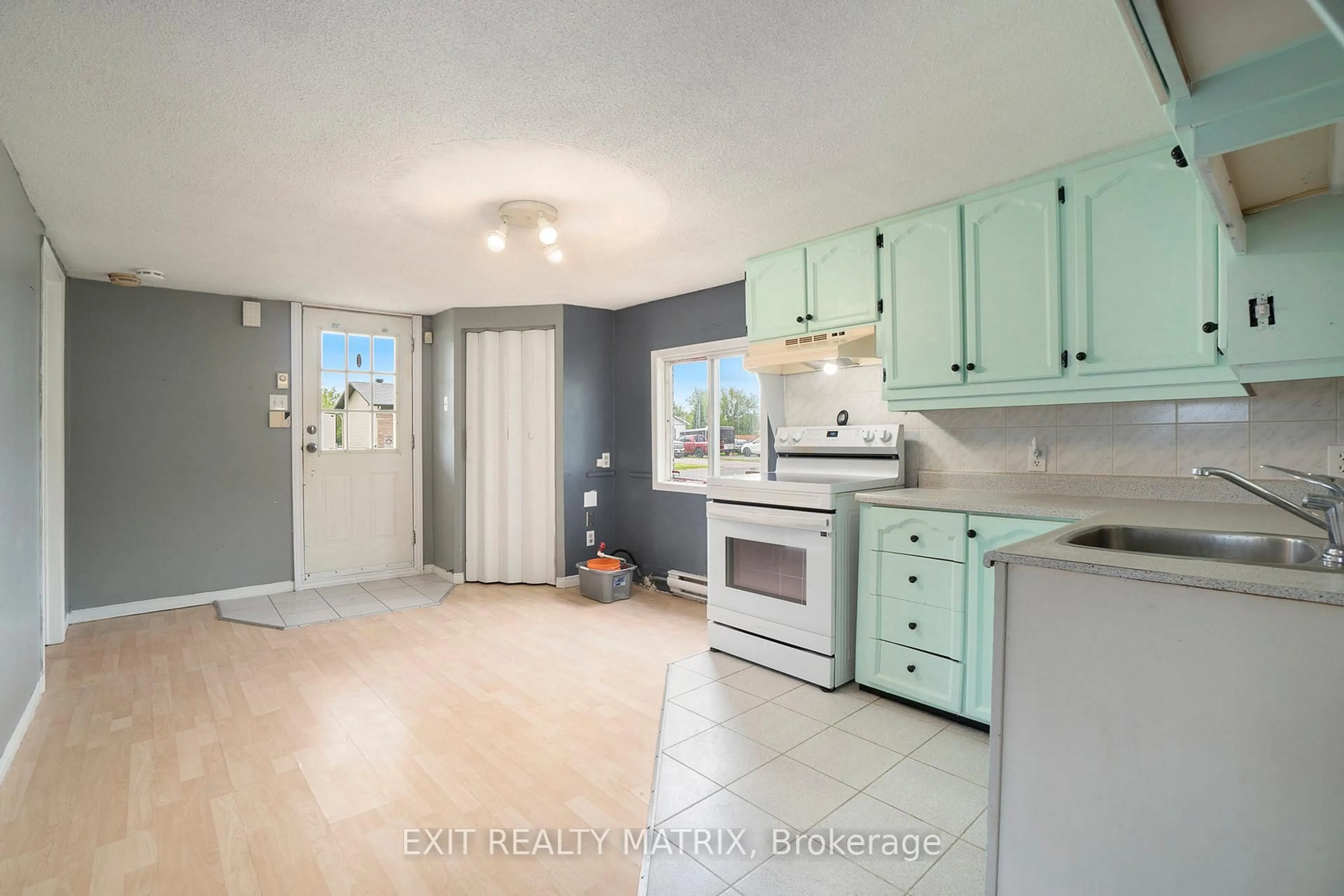 Open concept kitchen, unknown for 9 Herbert St, The Nation Ontario K0A 2M0