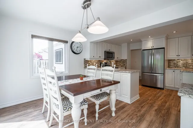 Additional property image - 34 Palm Crt