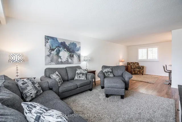 Additional property image - 34 Palm Crt