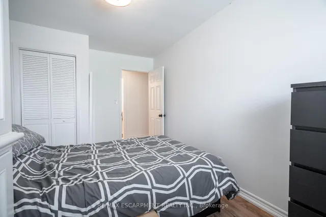 Additional property image - 34 Palm Crt