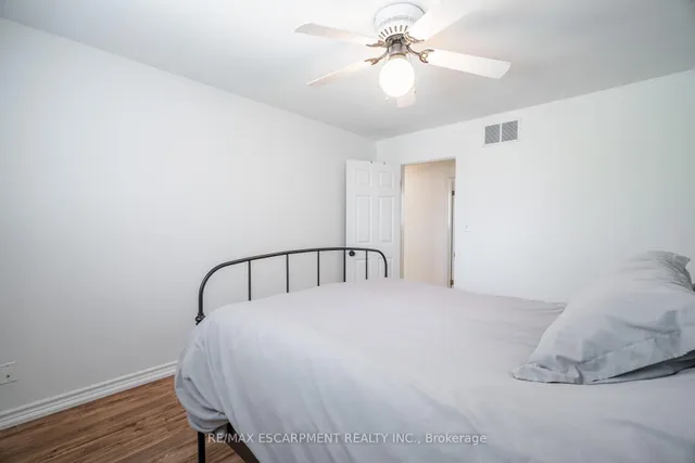 Additional property image - 34 Palm Crt