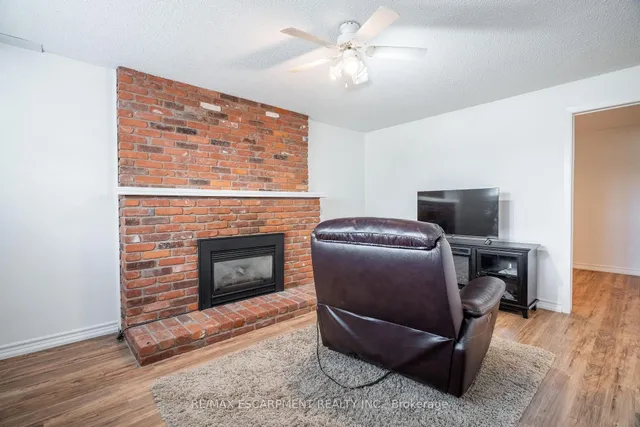 Additional property image - 34 Palm Crt