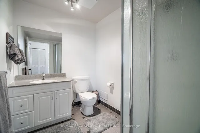 Additional property image - 34 Palm Crt