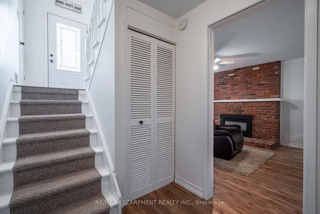 Additional property image - 34 Palm Crt