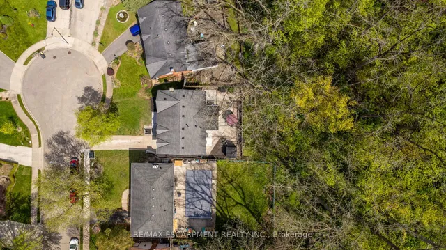 Additional property image - 34 Palm Crt