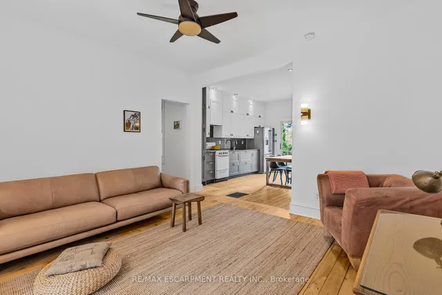 Additional property image - 20 TUCKETT St