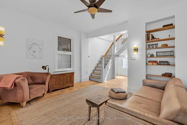 Additional property image - 20 TUCKETT St