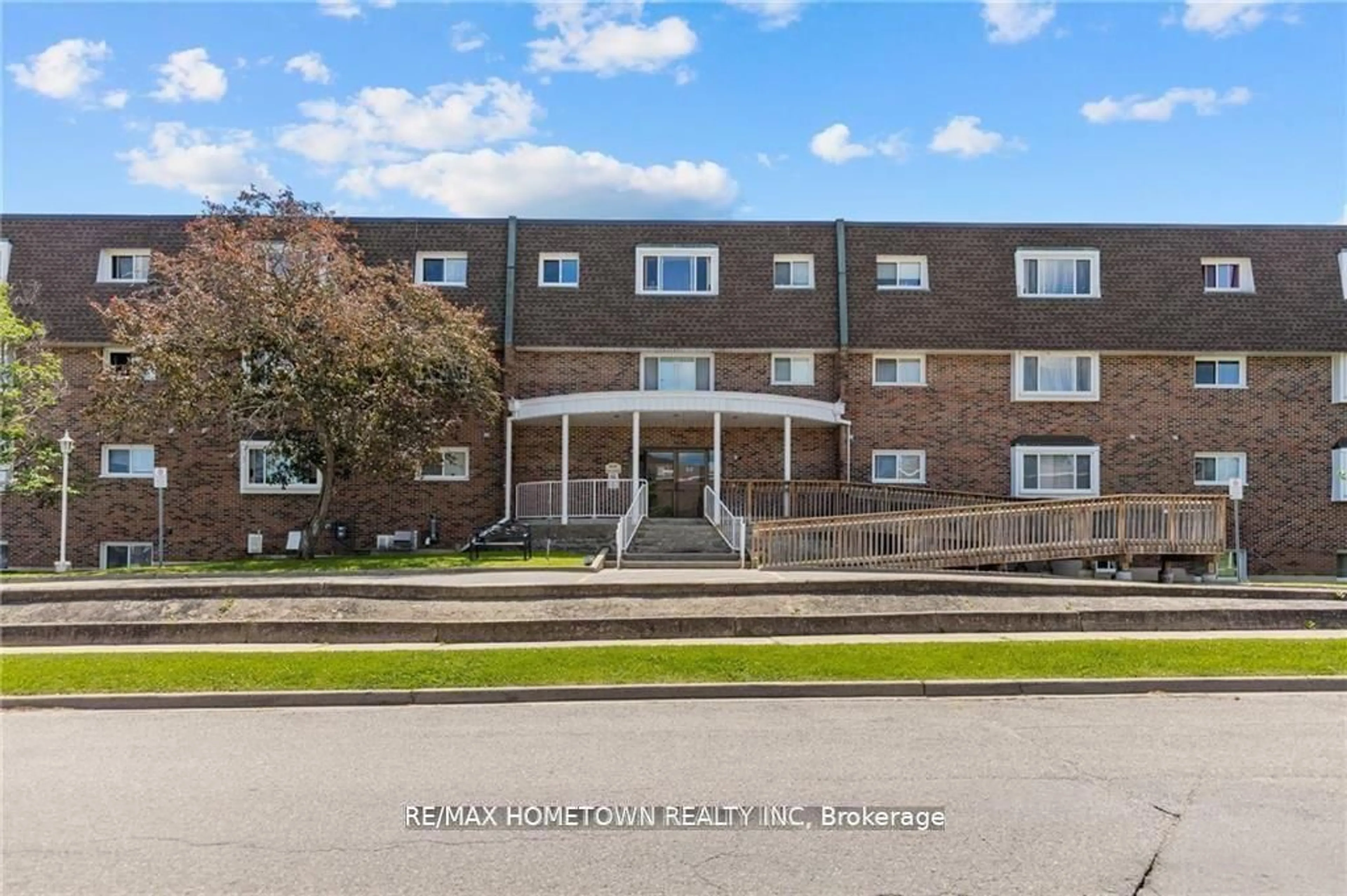 Unknown for 845 Kyle Crt #311, Brockville Ontario K6V 6K7