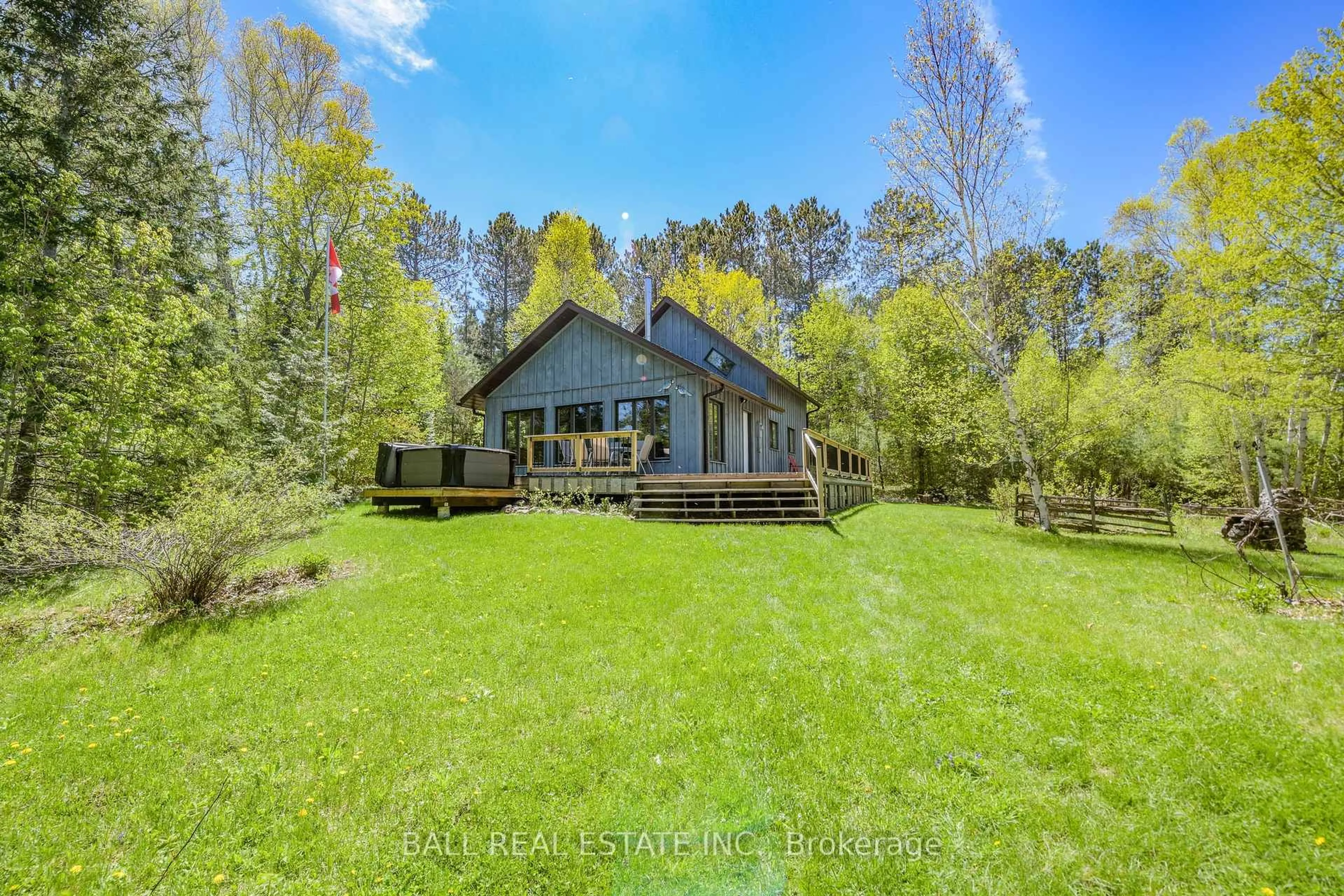 A pic from outside/outdoor area/front of a property/back of a property/a pic from drone, water/lake/river/ocean view for 6262 Hay Lake Rd, South Algonquin Ontario K0J 2M0