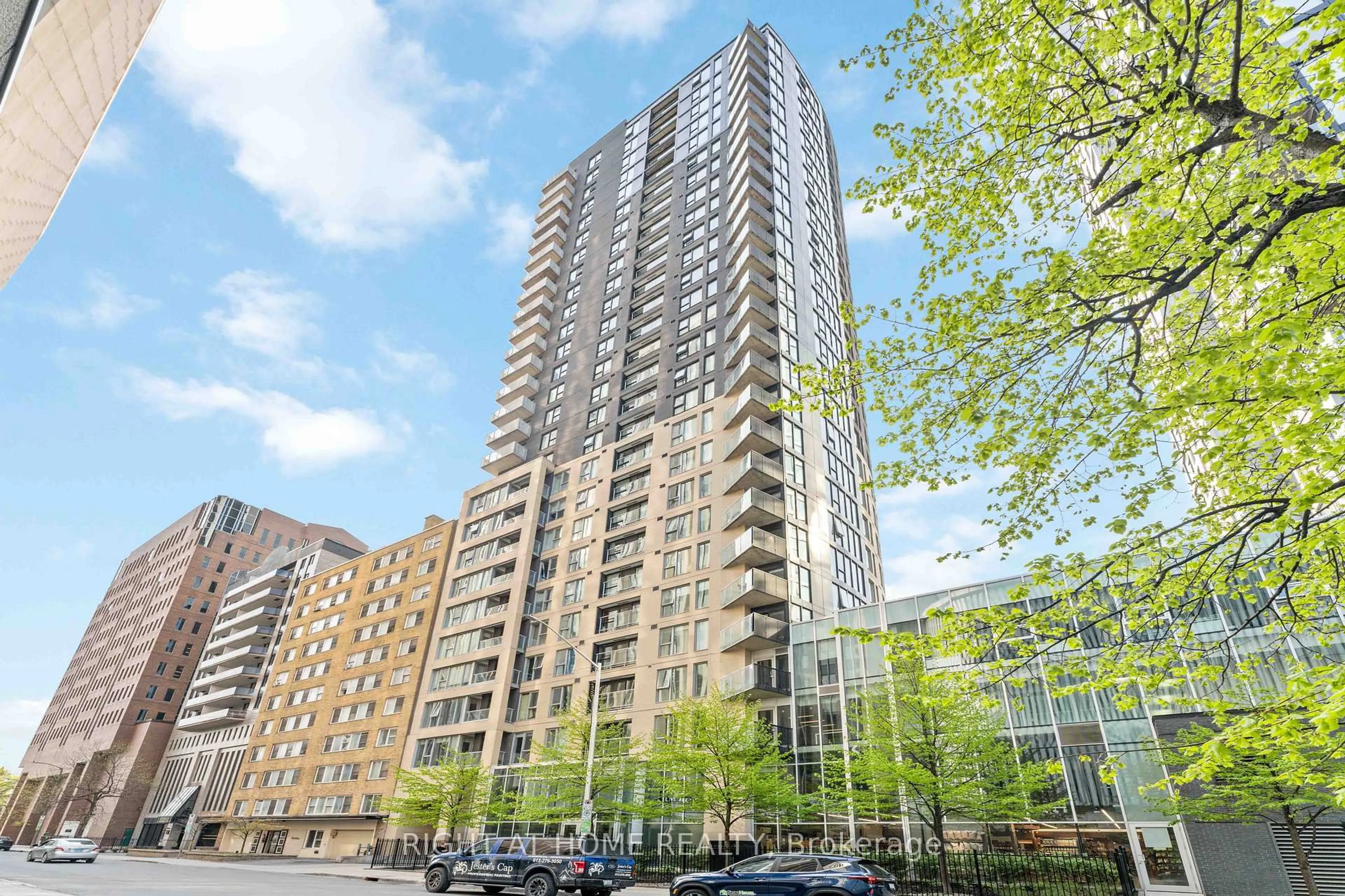 Unknown for 40 Nepean St #1607, Ottawa Ontario K2P 0X5