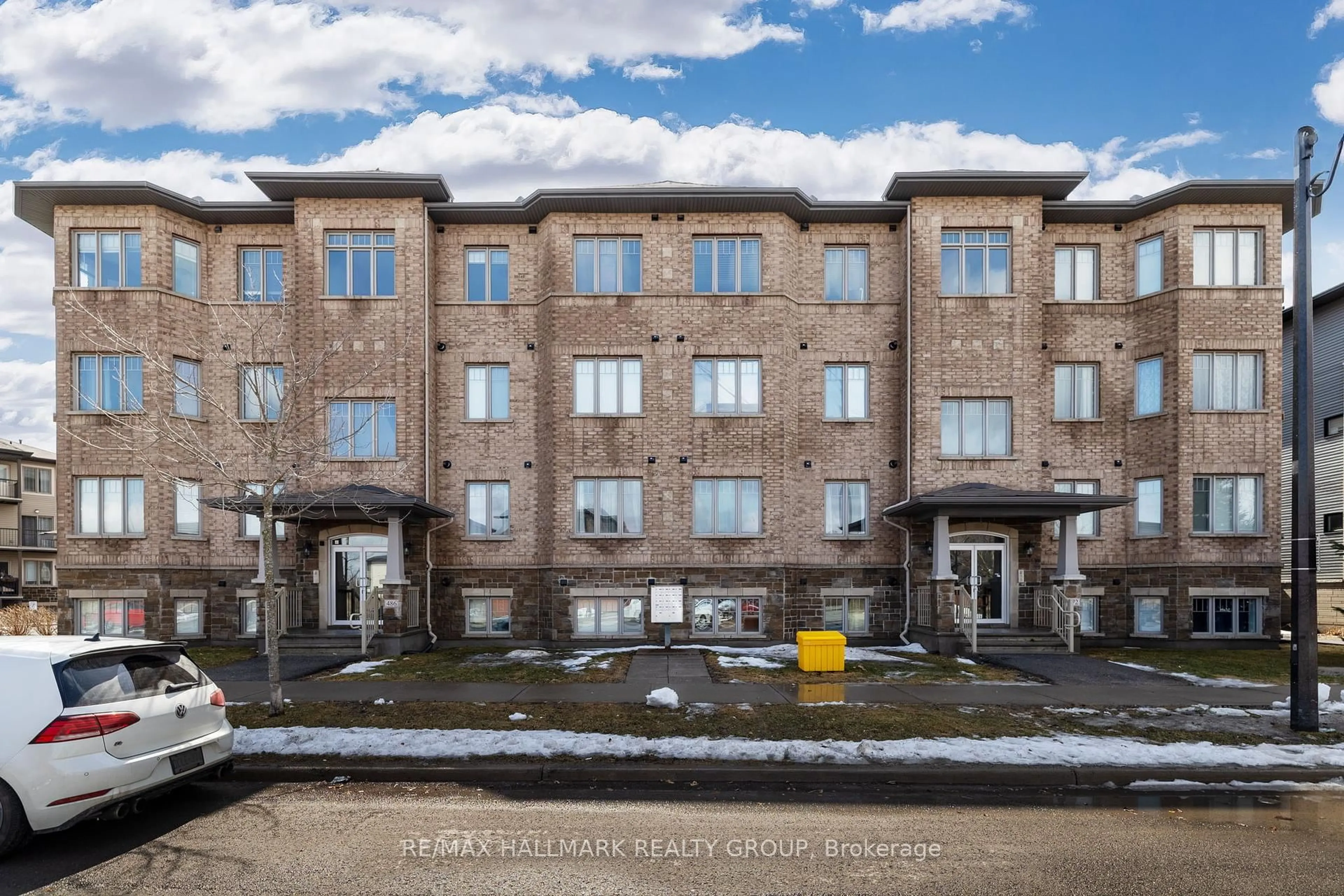 Unknown for 486 Via Verona Ave #7, Ottawa Ontario K2J 6B3