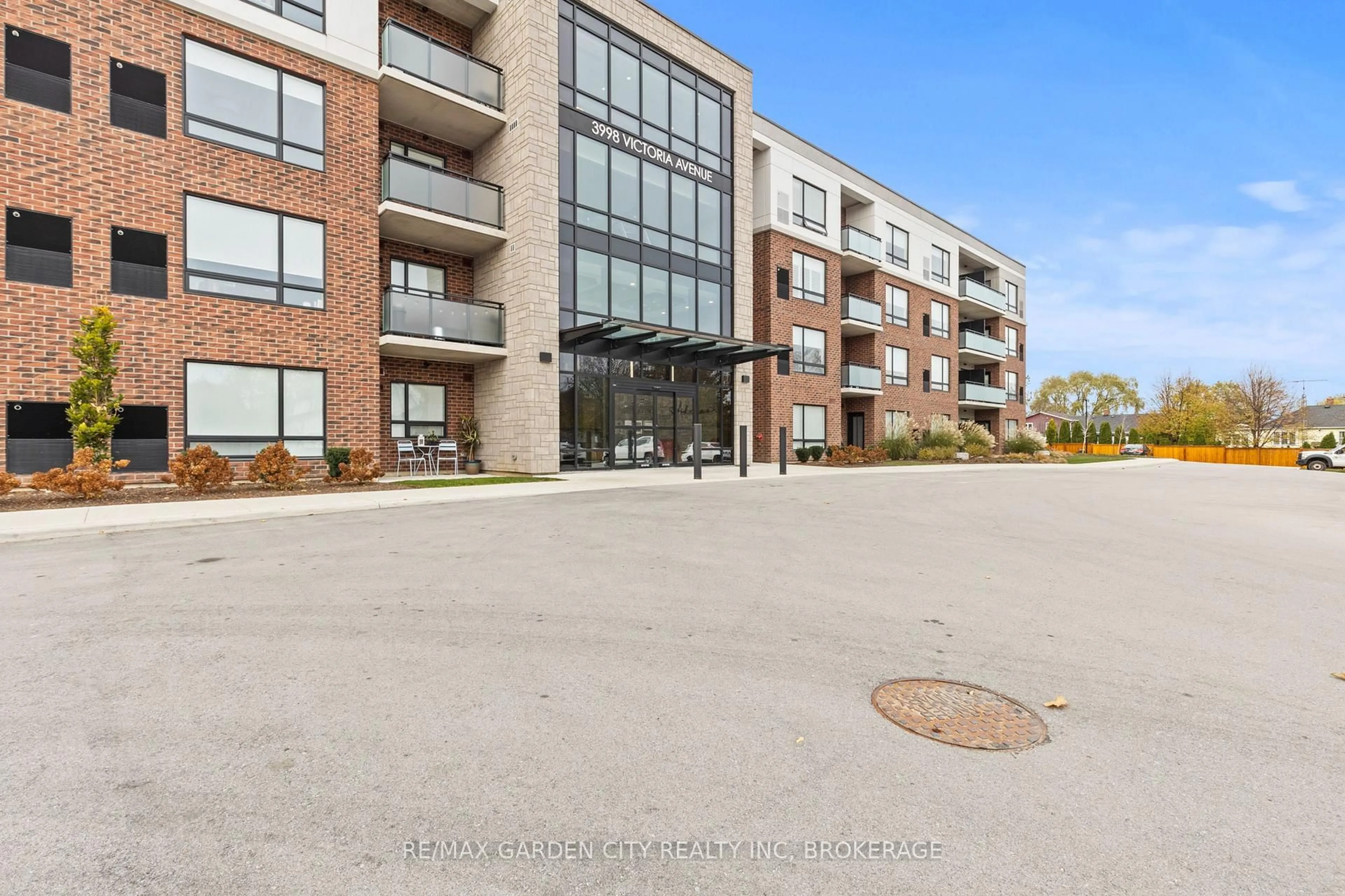 Unknown for 3998 Victoria Ave #305, Lincoln Ontario L0R 2C0