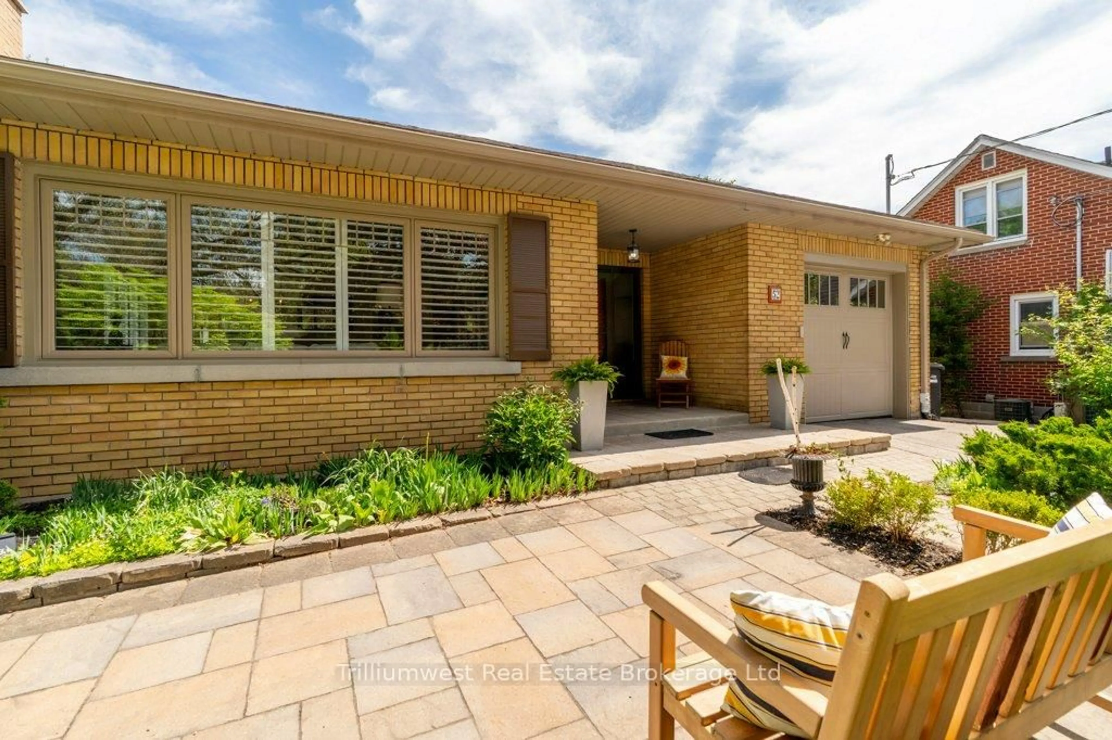 Home with brick exterior material, street for 52 Forest Hill Dr, Guelph Ontario N1G 2E6