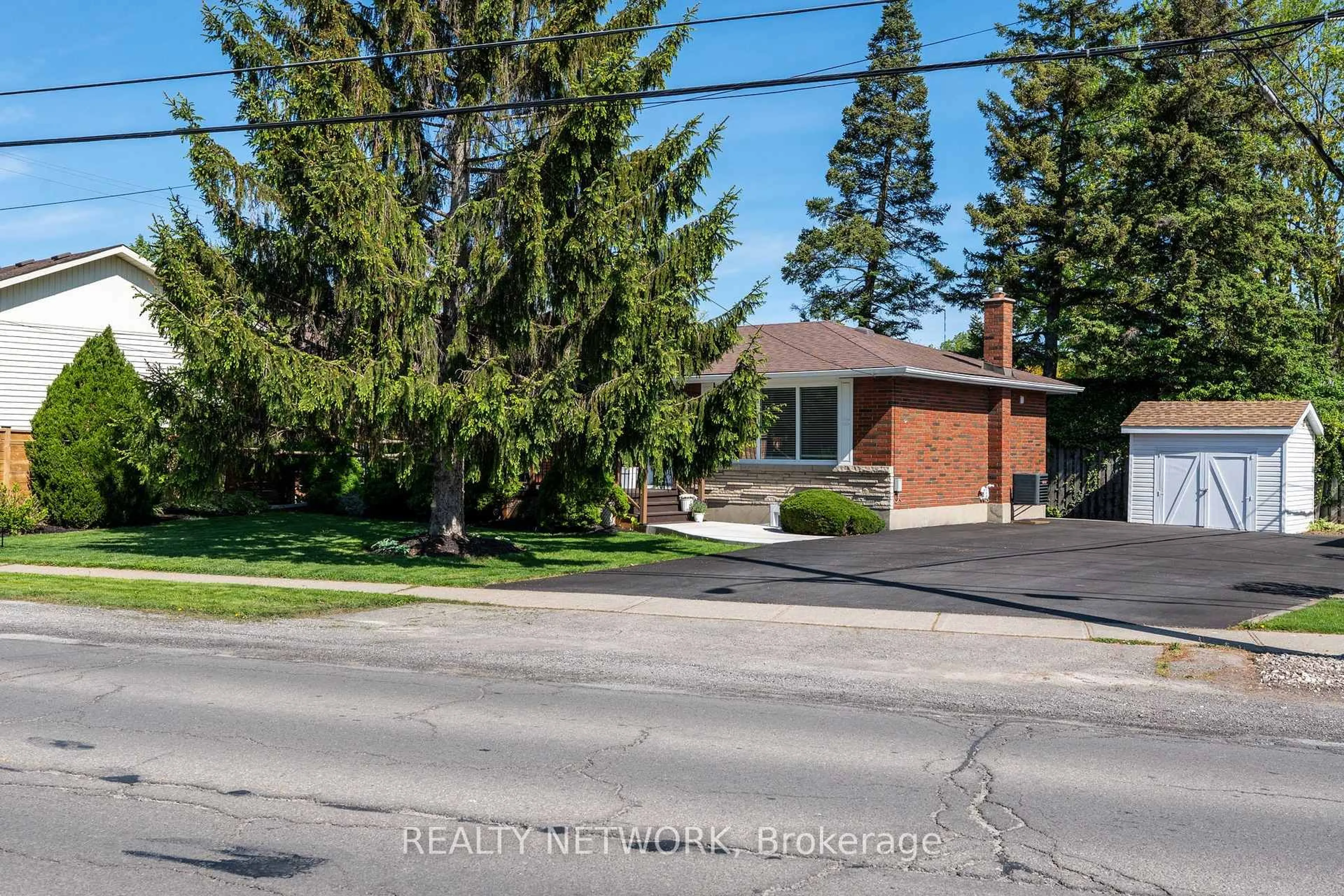 Unknown for 75 Parnell Rd, St. Catharines Ontario L2M 1V8
