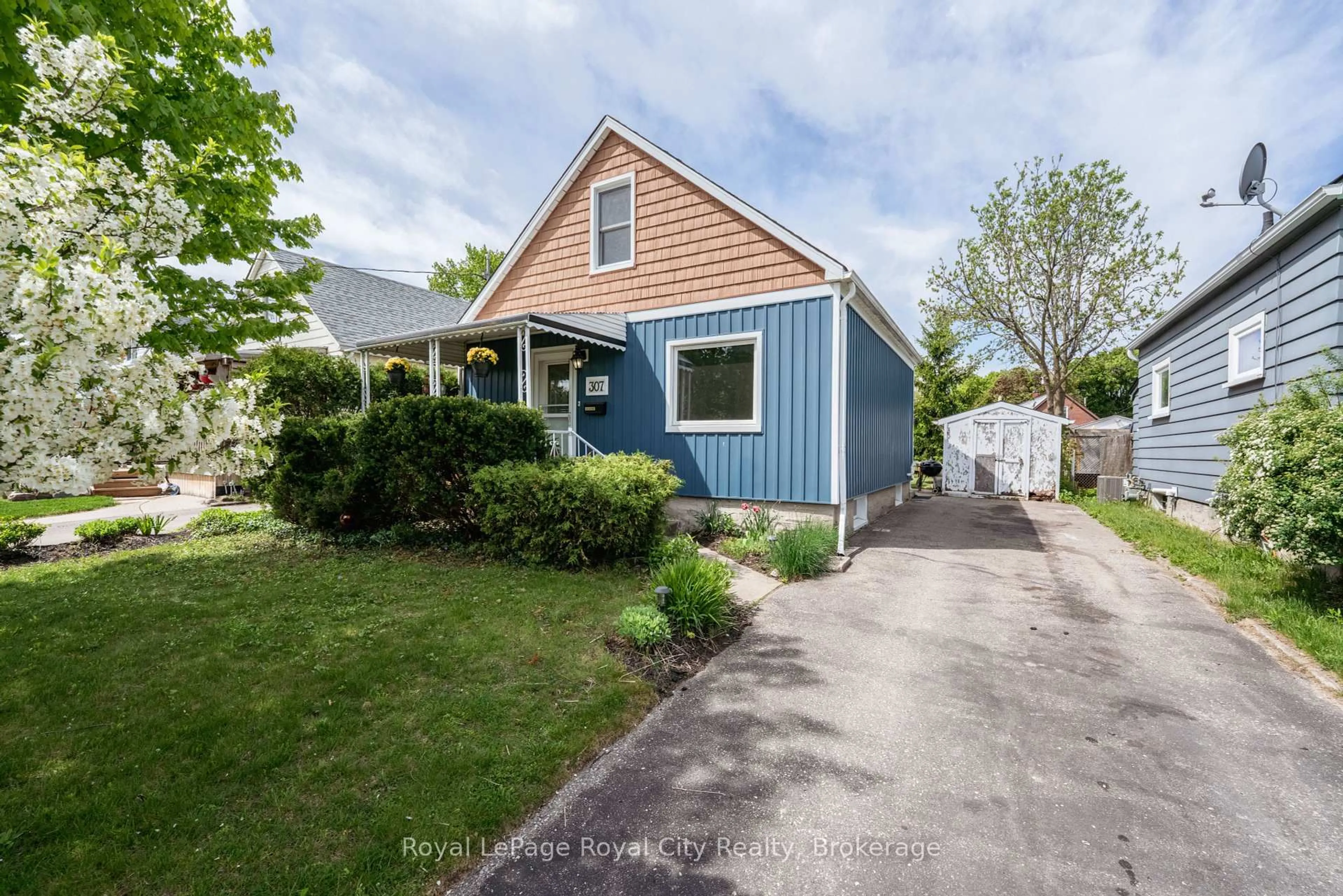 Unknown for 307 Maple Ave, Kitchener Ontario N2H 4W9