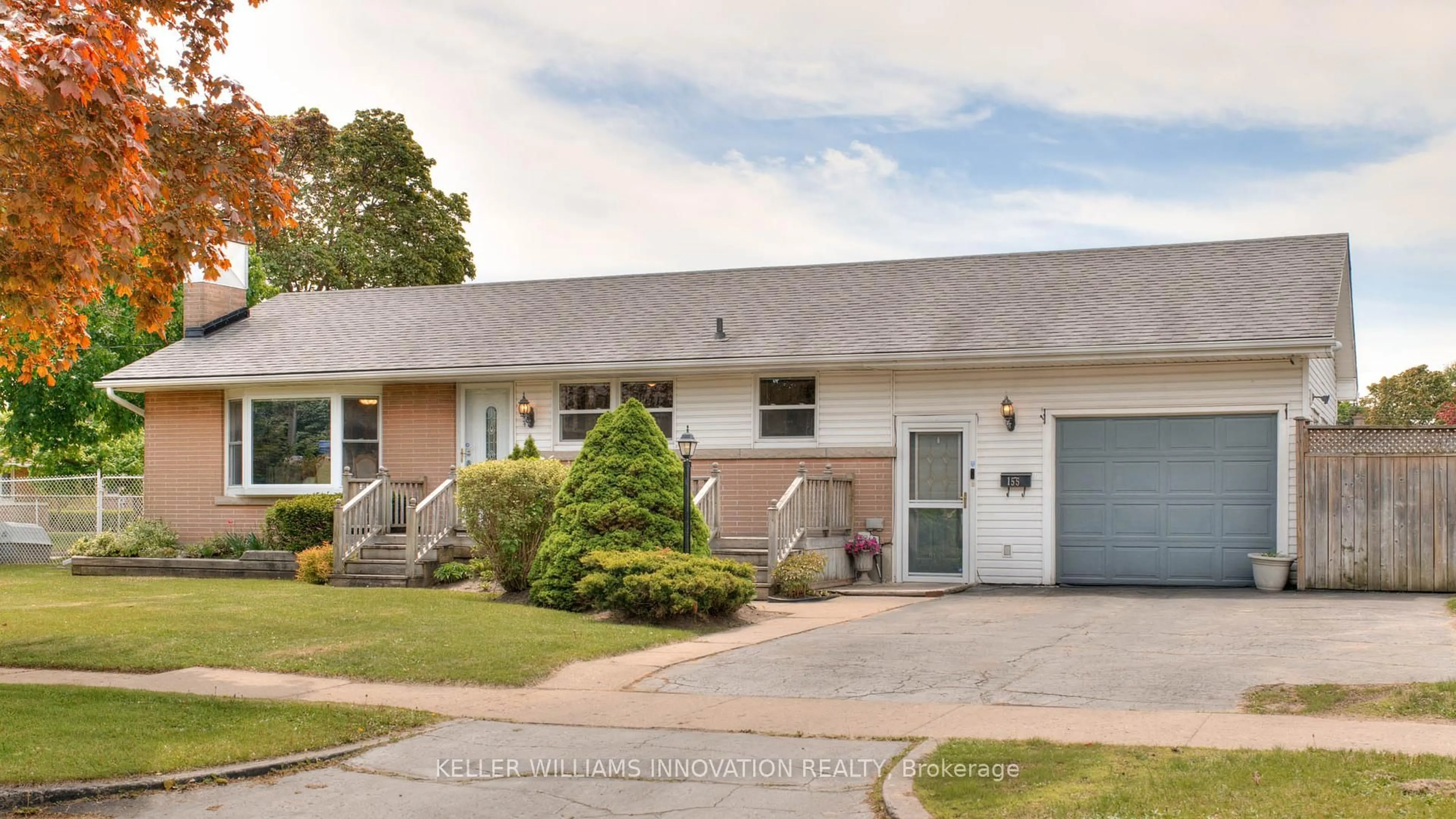 Home with vinyl exterior material, street for 155 Byron Ave, Kitchener Ontario N2C 1Z7