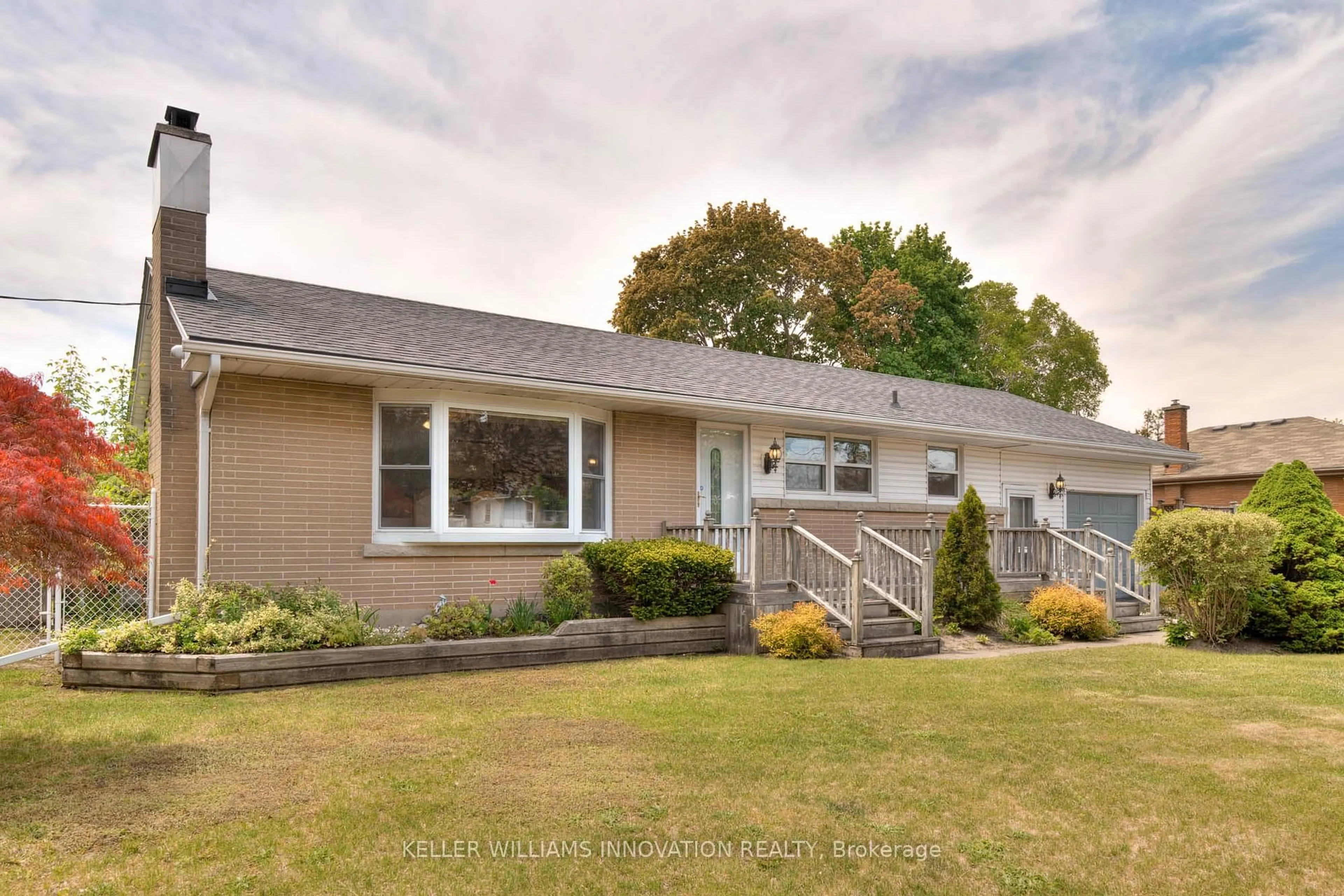 Home with vinyl exterior material, street for 155 Byron Ave, Kitchener Ontario N2C 1Z7