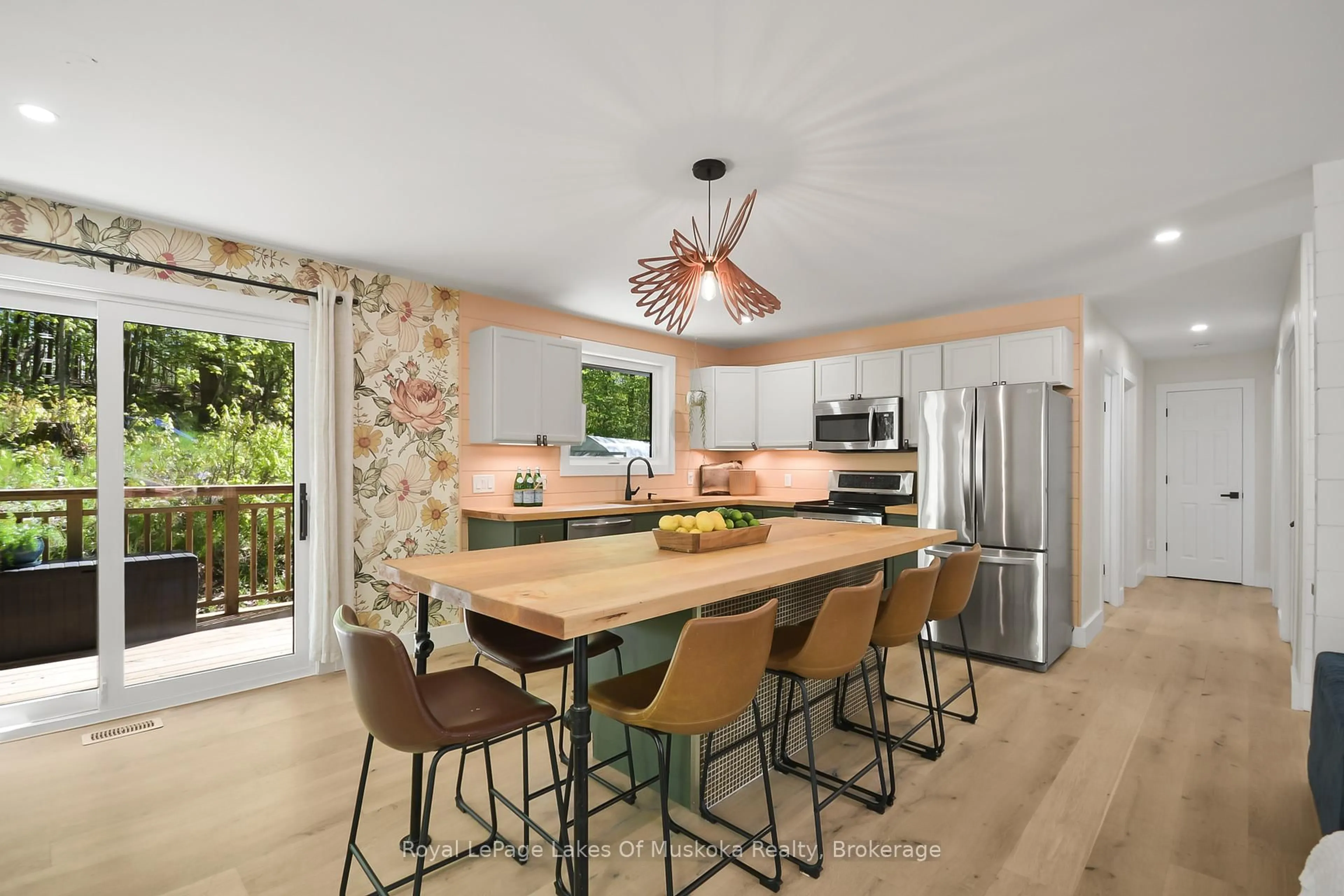 Open concept kitchen, unknown for 30 Todholm Dr, Muskoka Lakes Ontario P0B 1J0