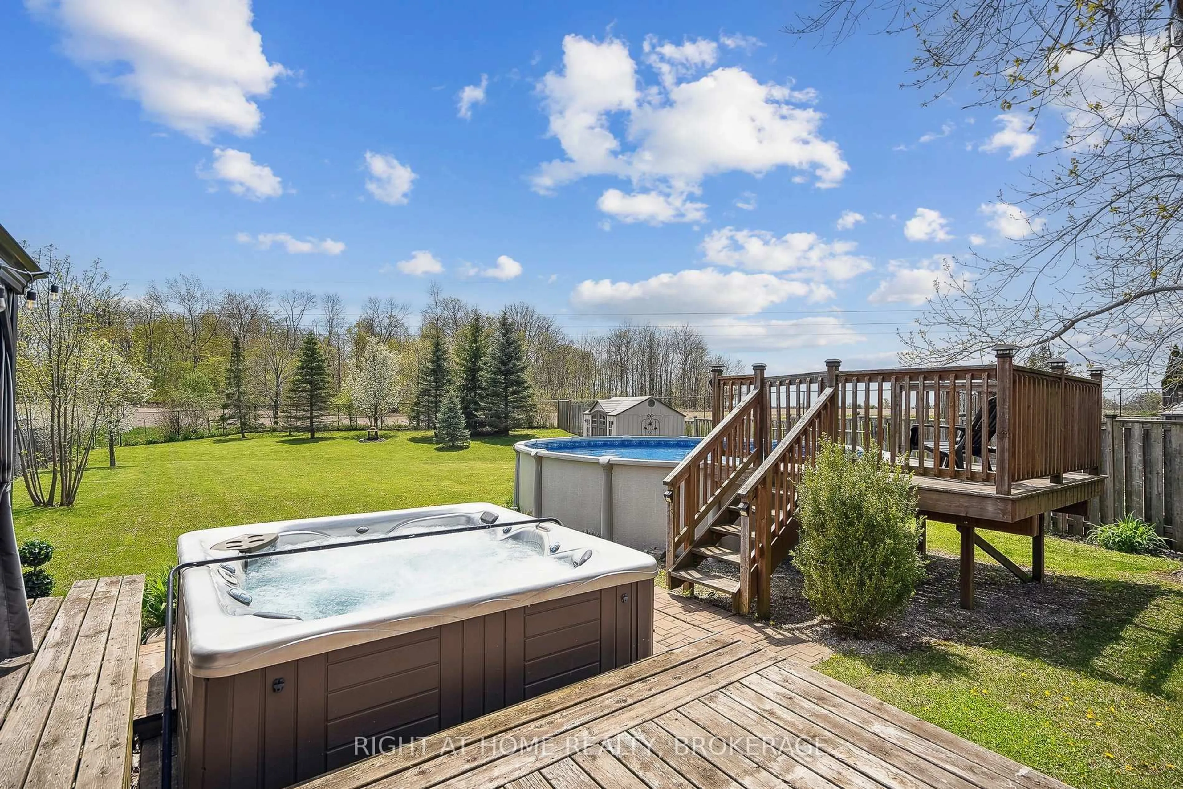 Patio, water/lake/river/ocean view for 249 Southbrook Dr, Hamilton Ontario L0R 1C0