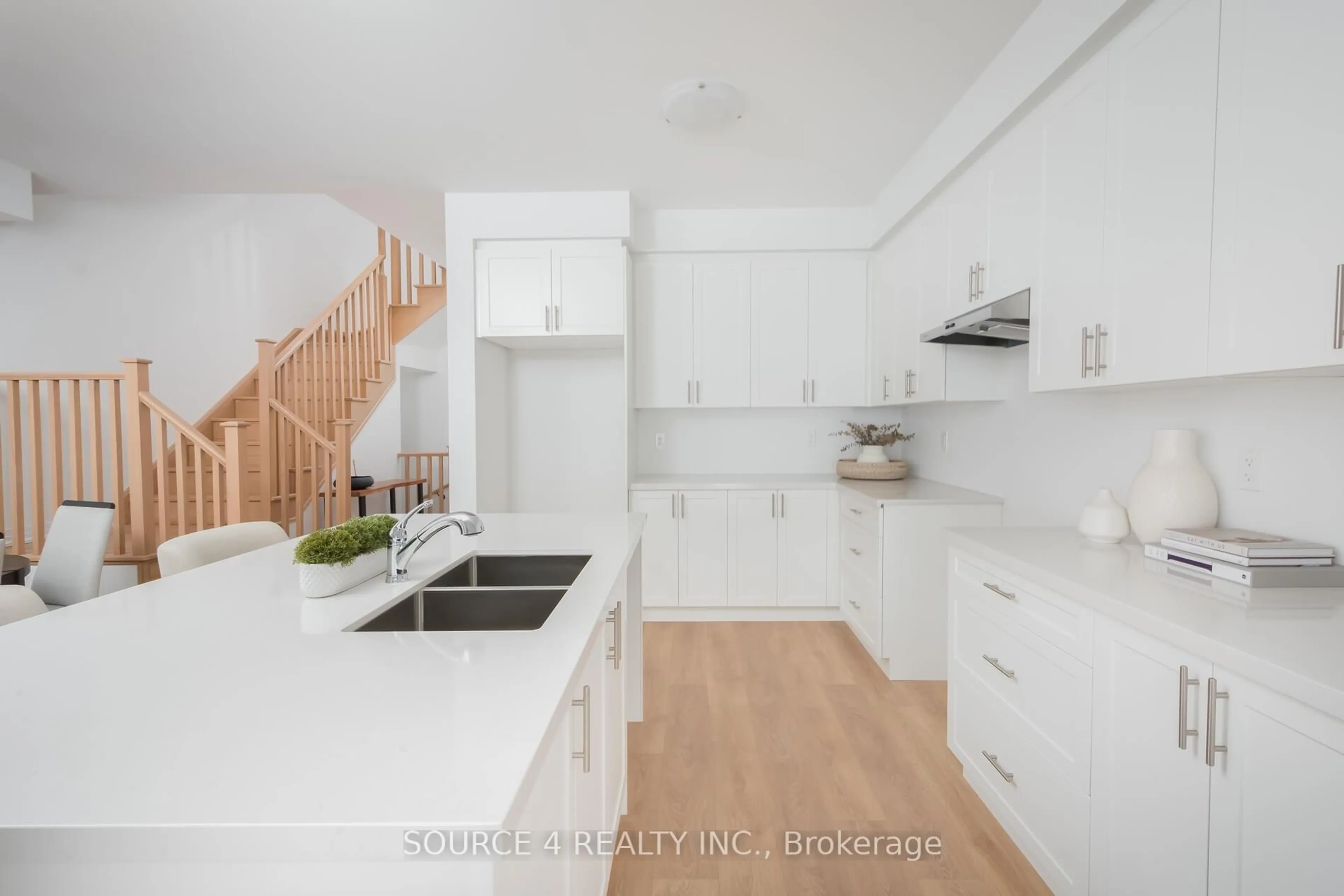 Open concept kitchen, unknown for 88 Brown St, Erin Ontario N0B 1T0