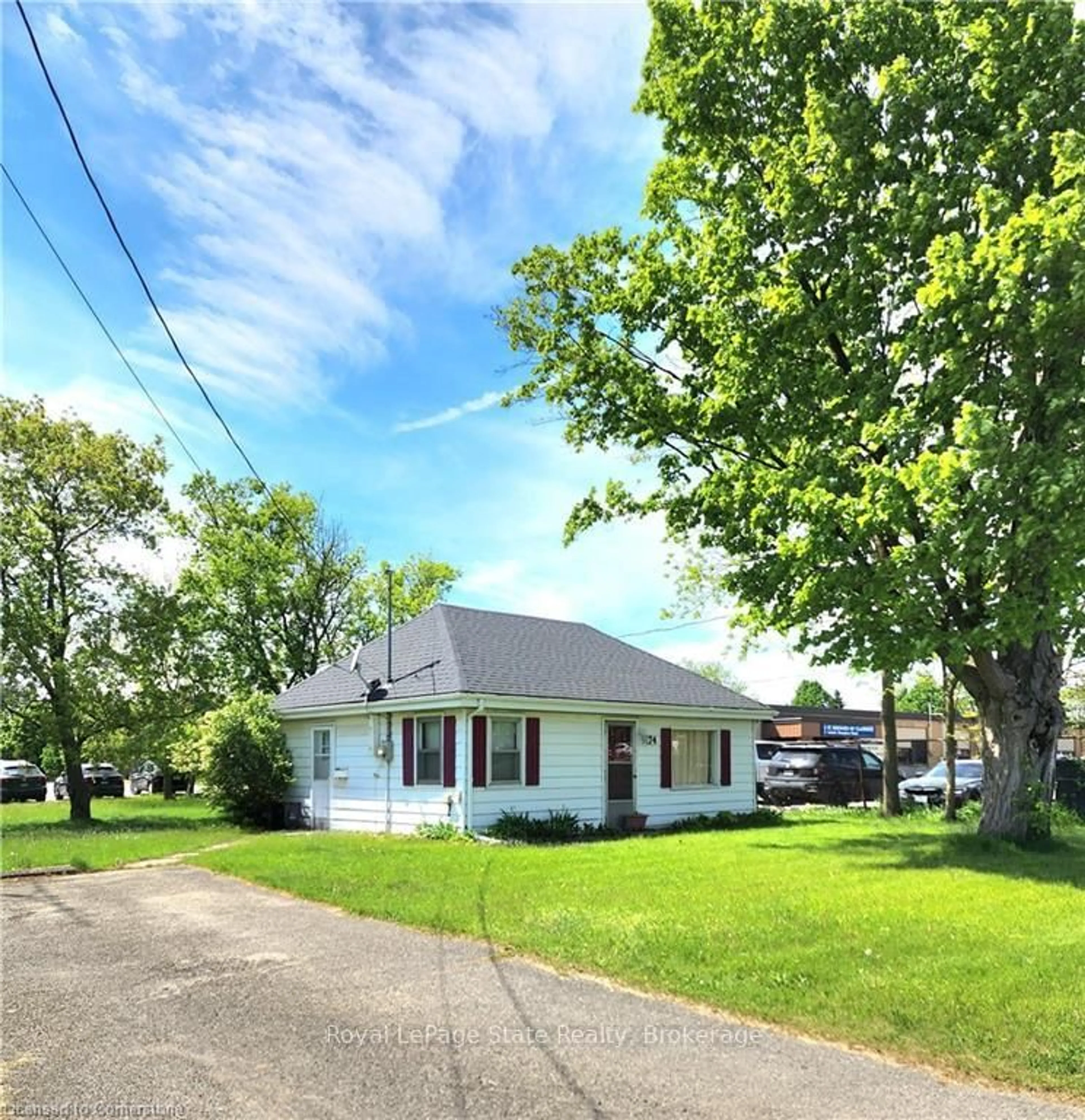 Unknown for 274 Washington St, Norfolk Ontario N0E 1Y0