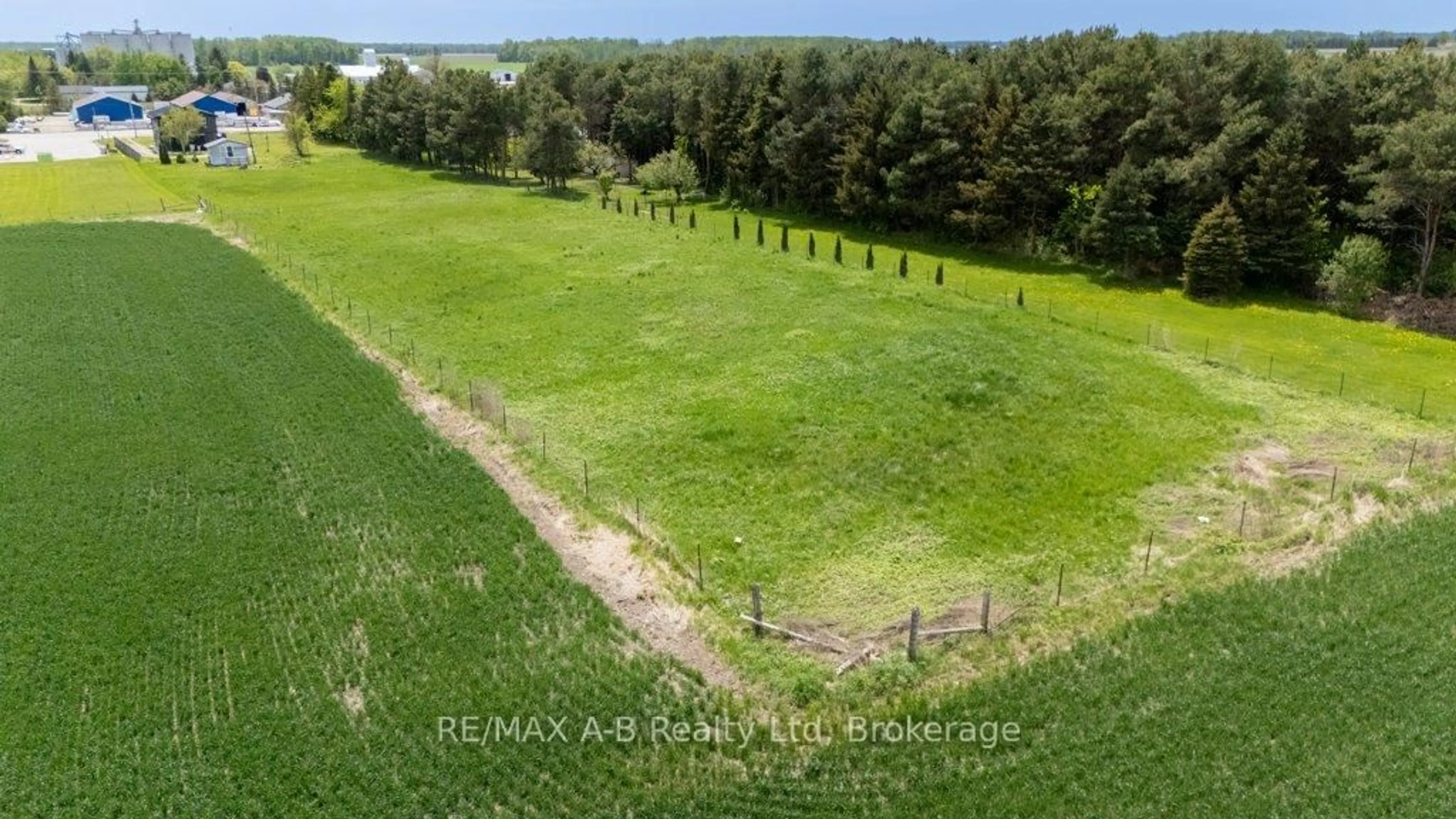 A pic from outside/outdoor area/front of a property/back of a property/a pic from drone, forest/trees view for 2274 34 Line, Perth East Ontario N0B 2P0