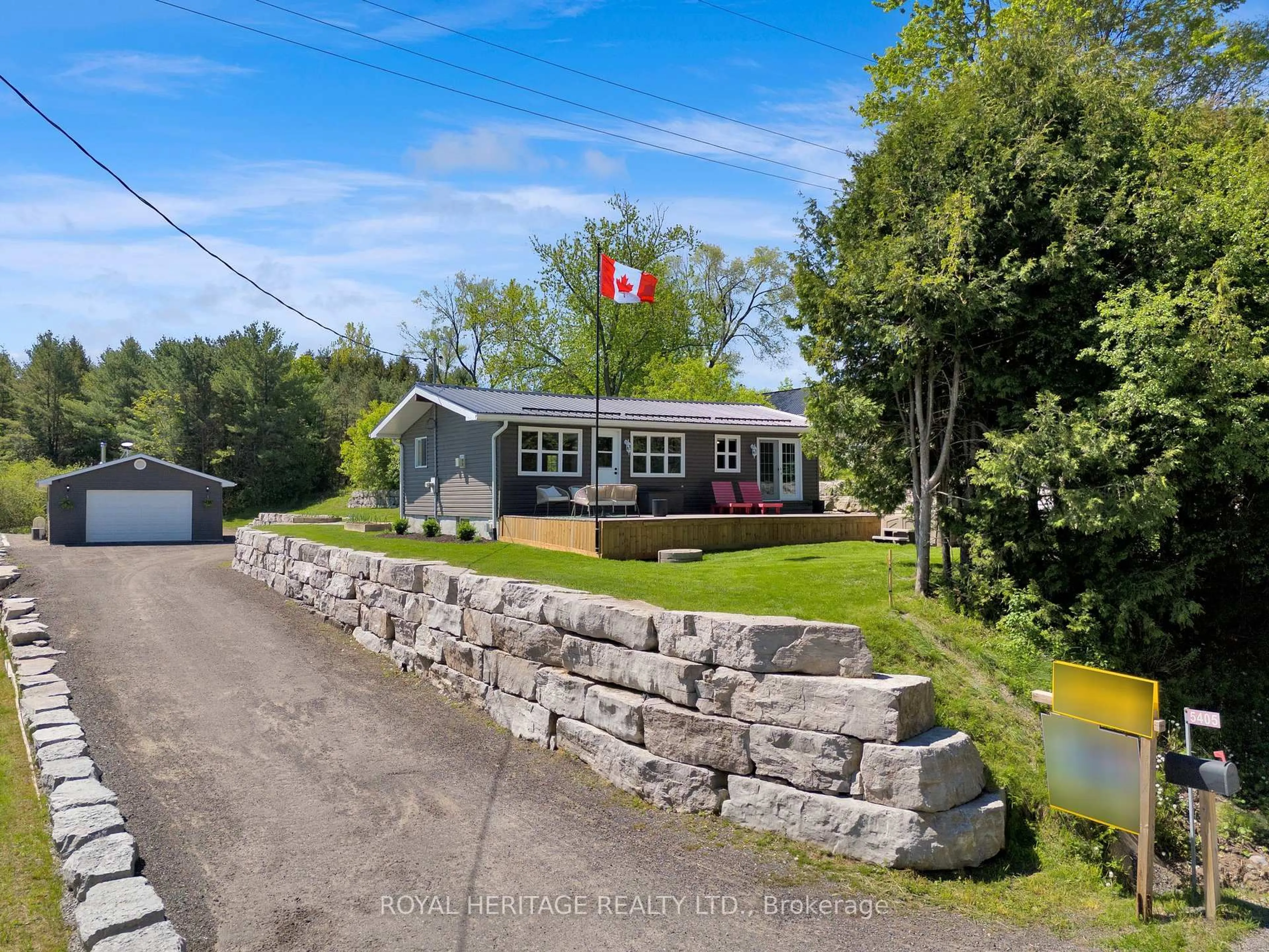 A pic from outside/outdoor area/front of a property/back of a property/a pic from drone, street for 5405 5th Line, Port Hope Ontario L1A 3V6