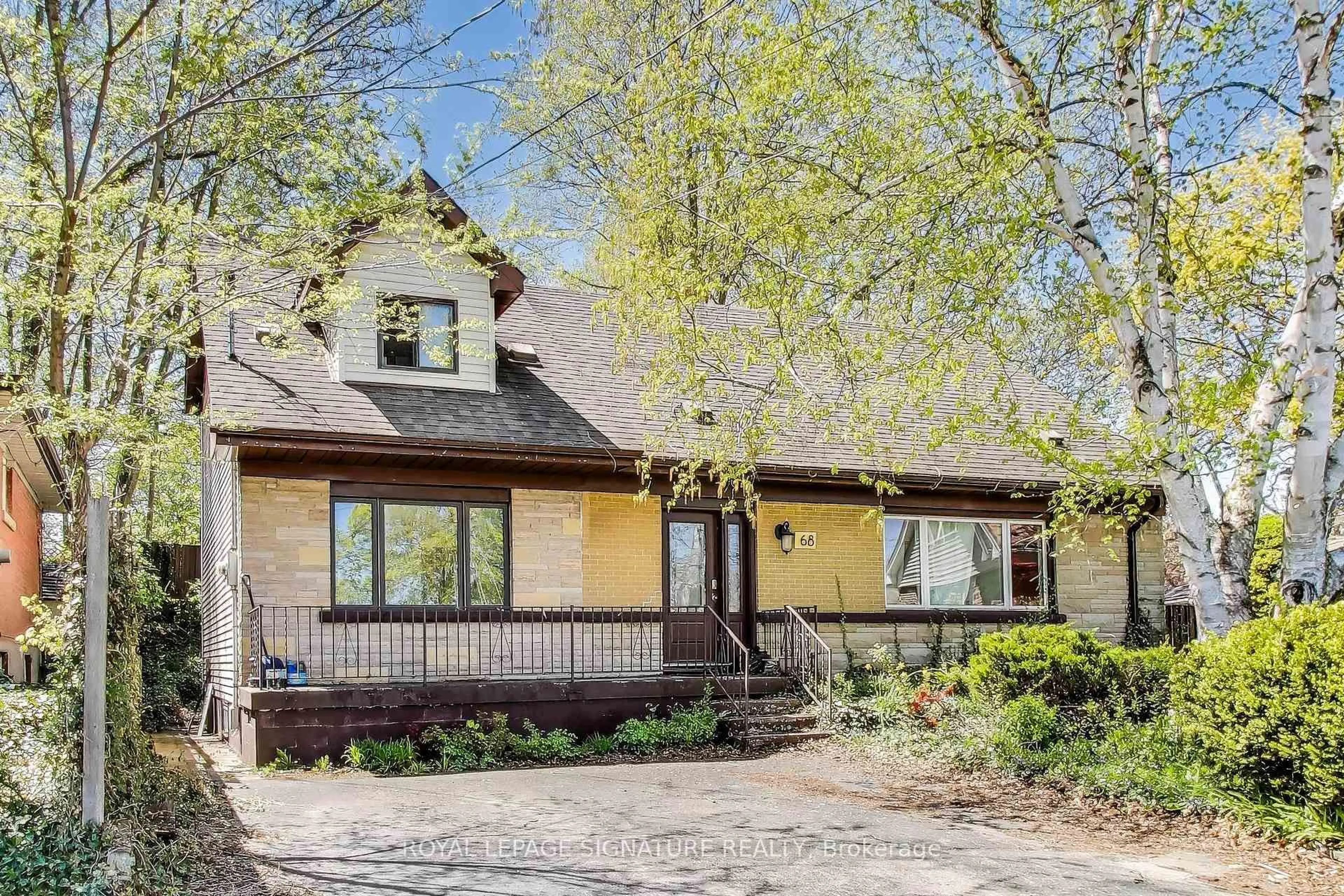 Home with brick exterior material, street for 68 Harold St, Hamilton Ontario L8S 2R9