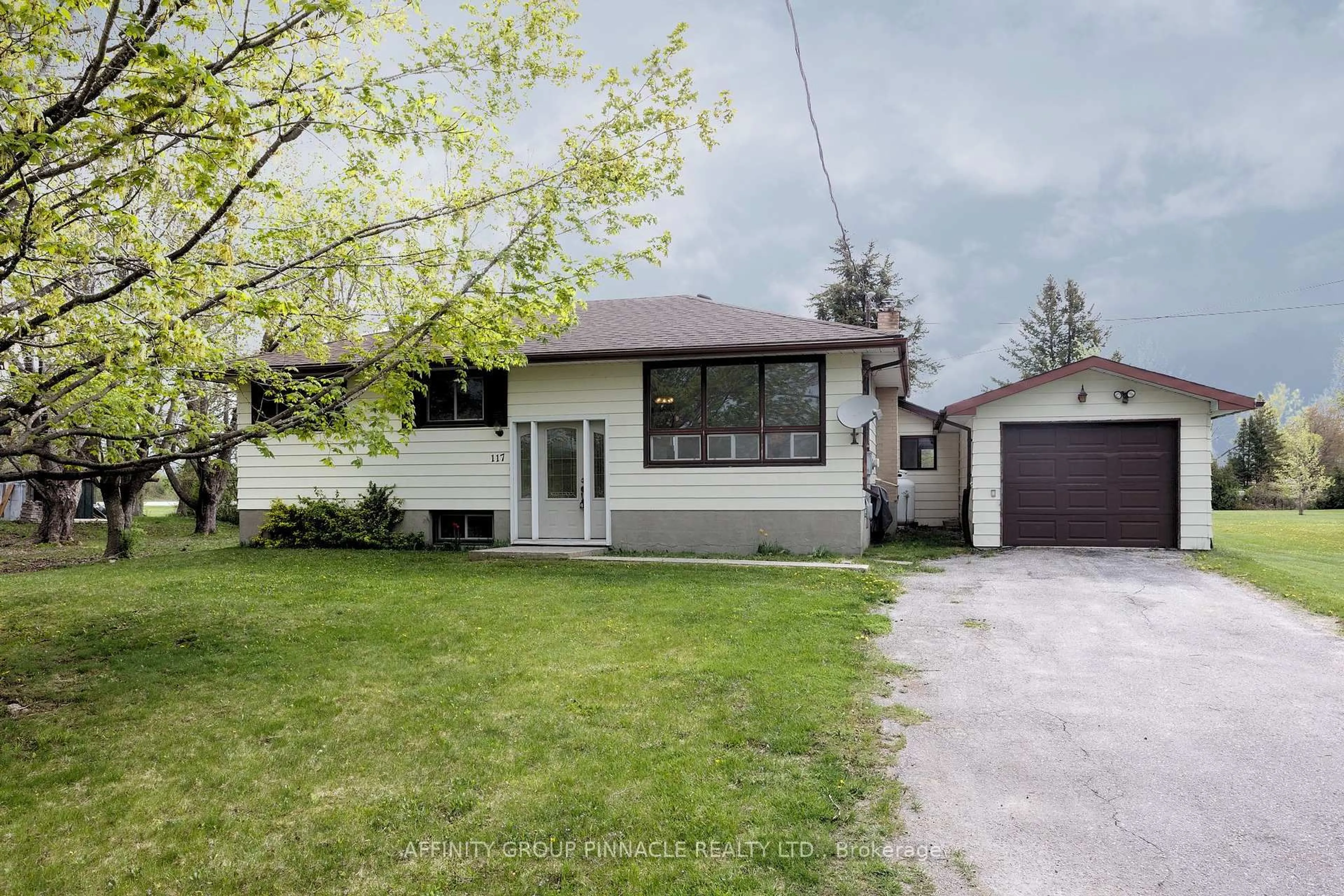 A pic from outside/outdoor area/front of a property/back of a property/a pic from drone, street for 117 Anderson Dr, Kawartha Lakes Ontario K0M 1G0