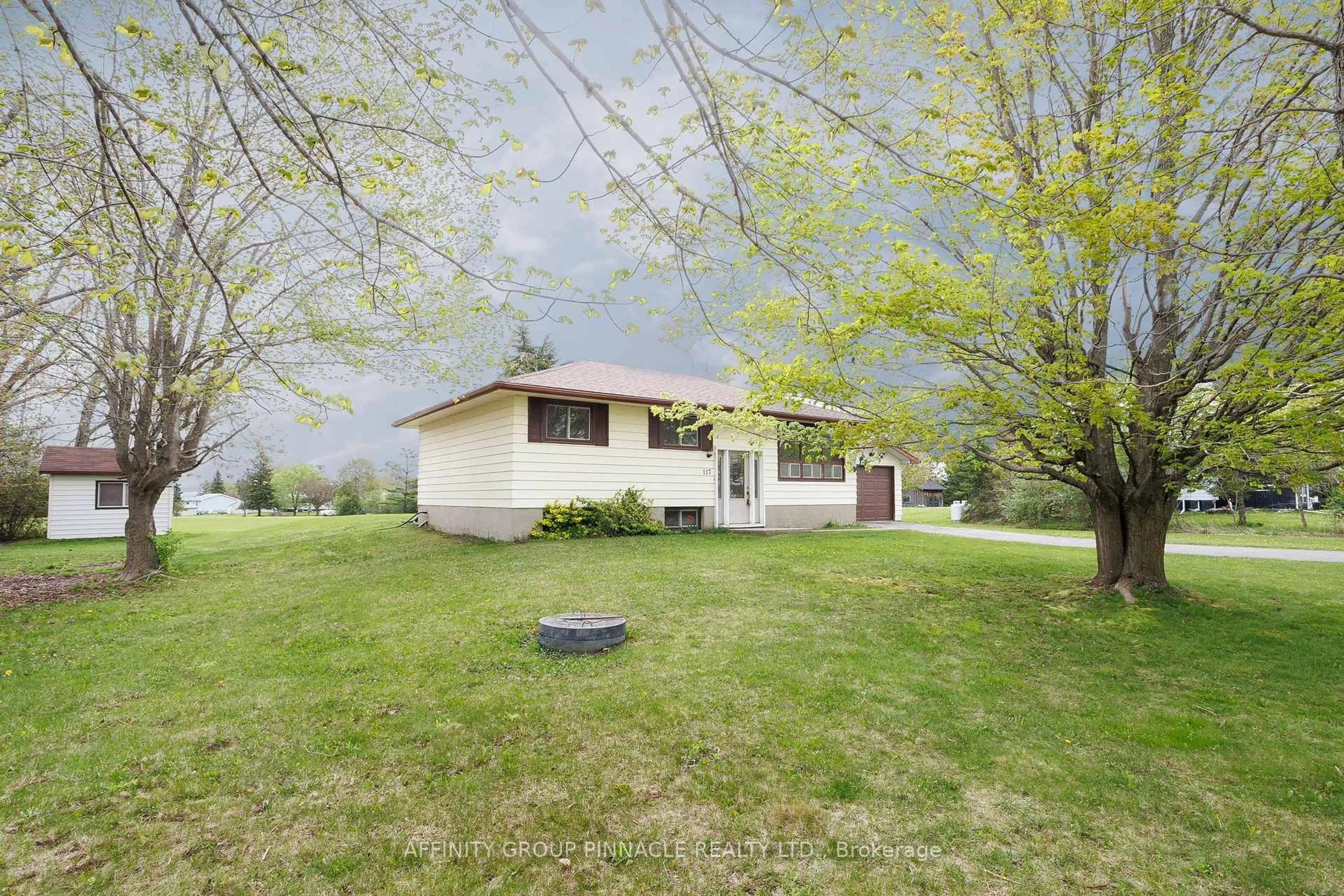 A pic from outside/outdoor area/front of a property/back of a property/a pic from drone, unknown for 117 Anderson Dr, Kawartha Lakes Ontario K0M 1G0