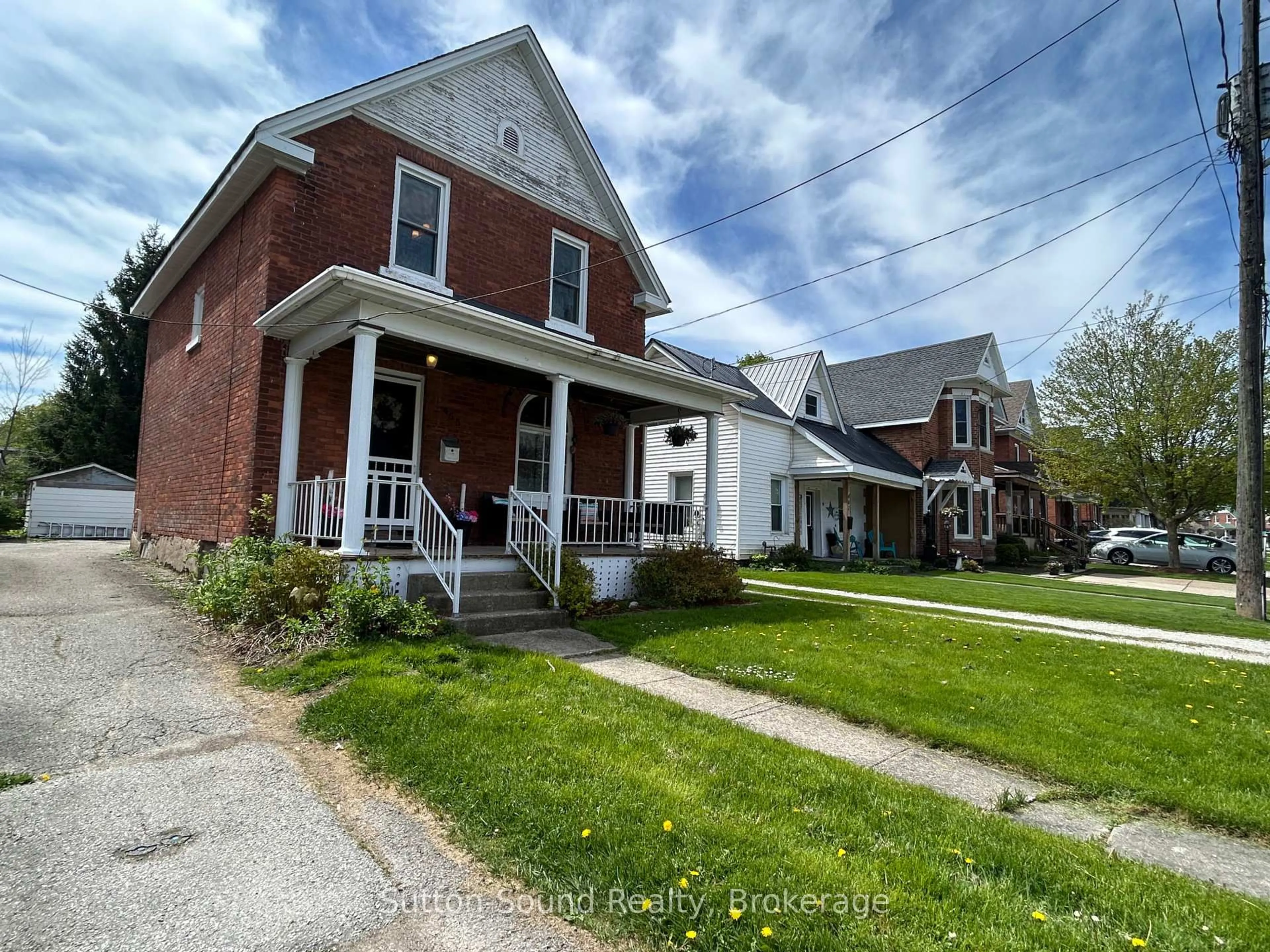 Unknown for 455 13th St A W, Owen Sound Ontario N4K 3X3