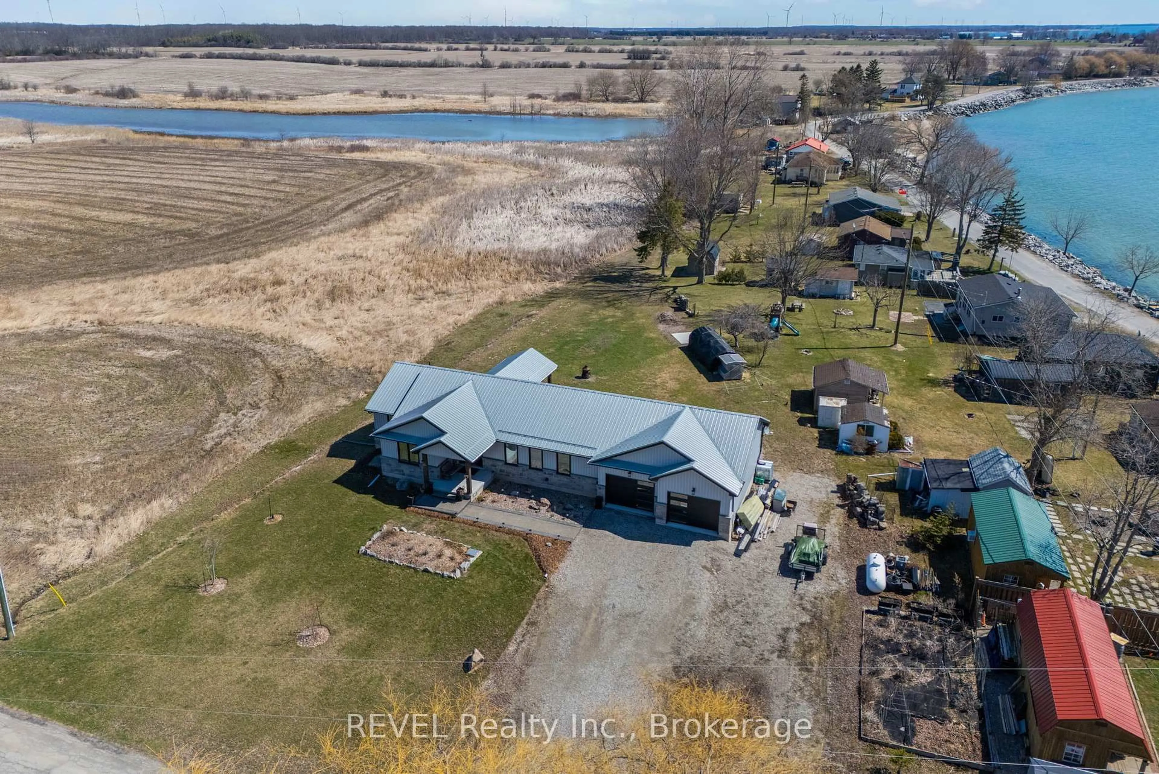 A pic from outside/outdoor area/front of a property/back of a property/a pic from drone, water/lake/river/ocean view for 8 Reicheld Rd, Haldimand Ontario N0A 1P0