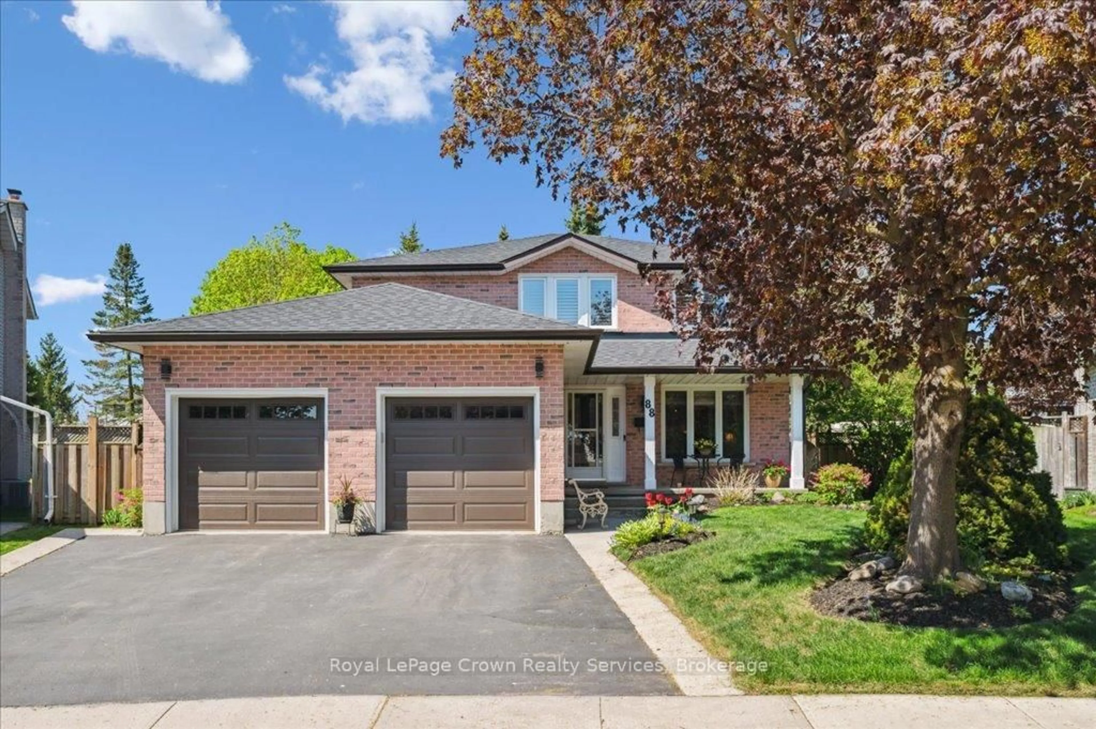 Home with brick exterior material, street for 88 Rose Bridge Cres, Cambridge Ontario N3C 3Z2