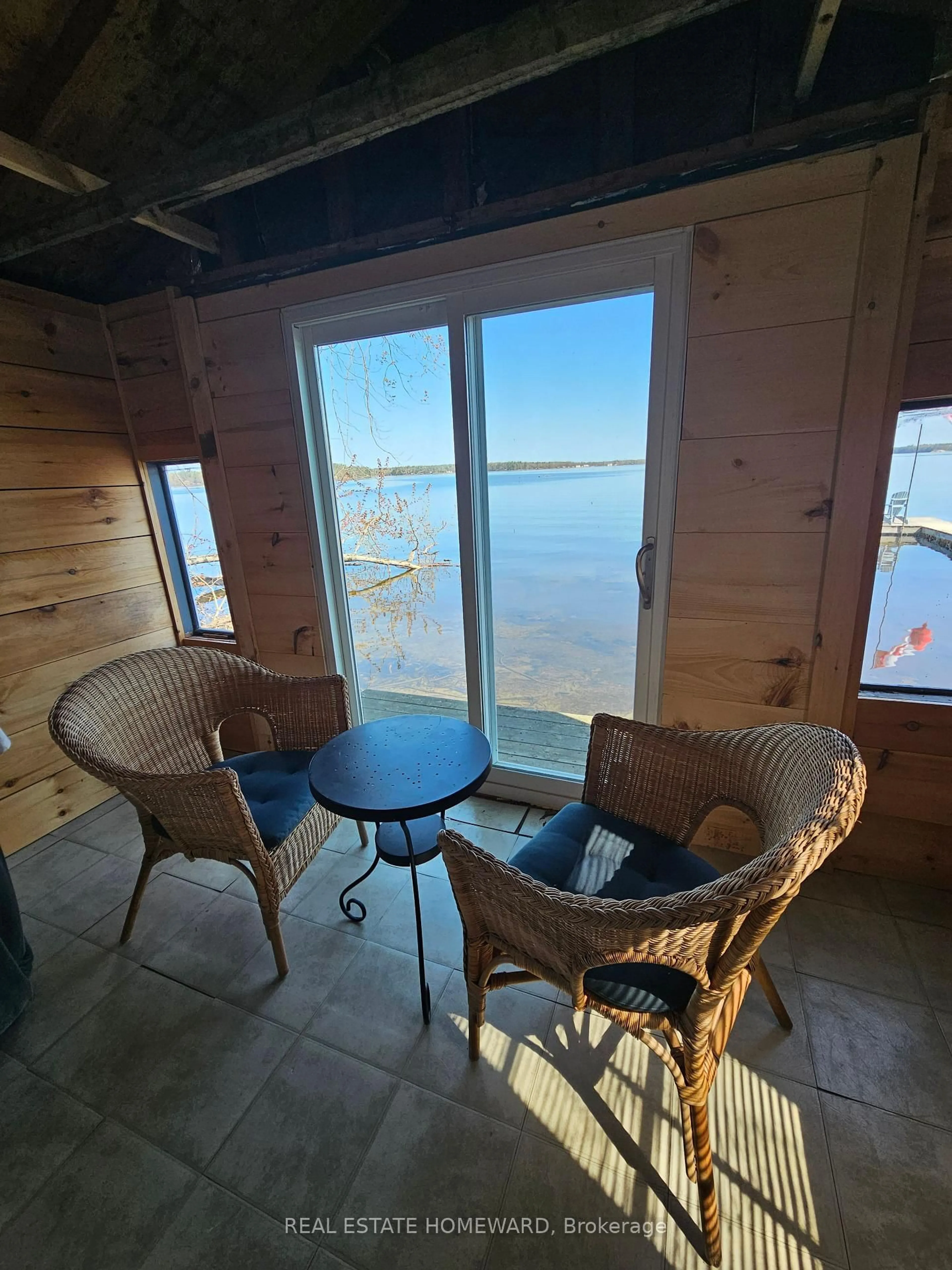 A pic of a room for 1046 Bea Dale Lane, Gravenhurst Ontario P0E 1N0
