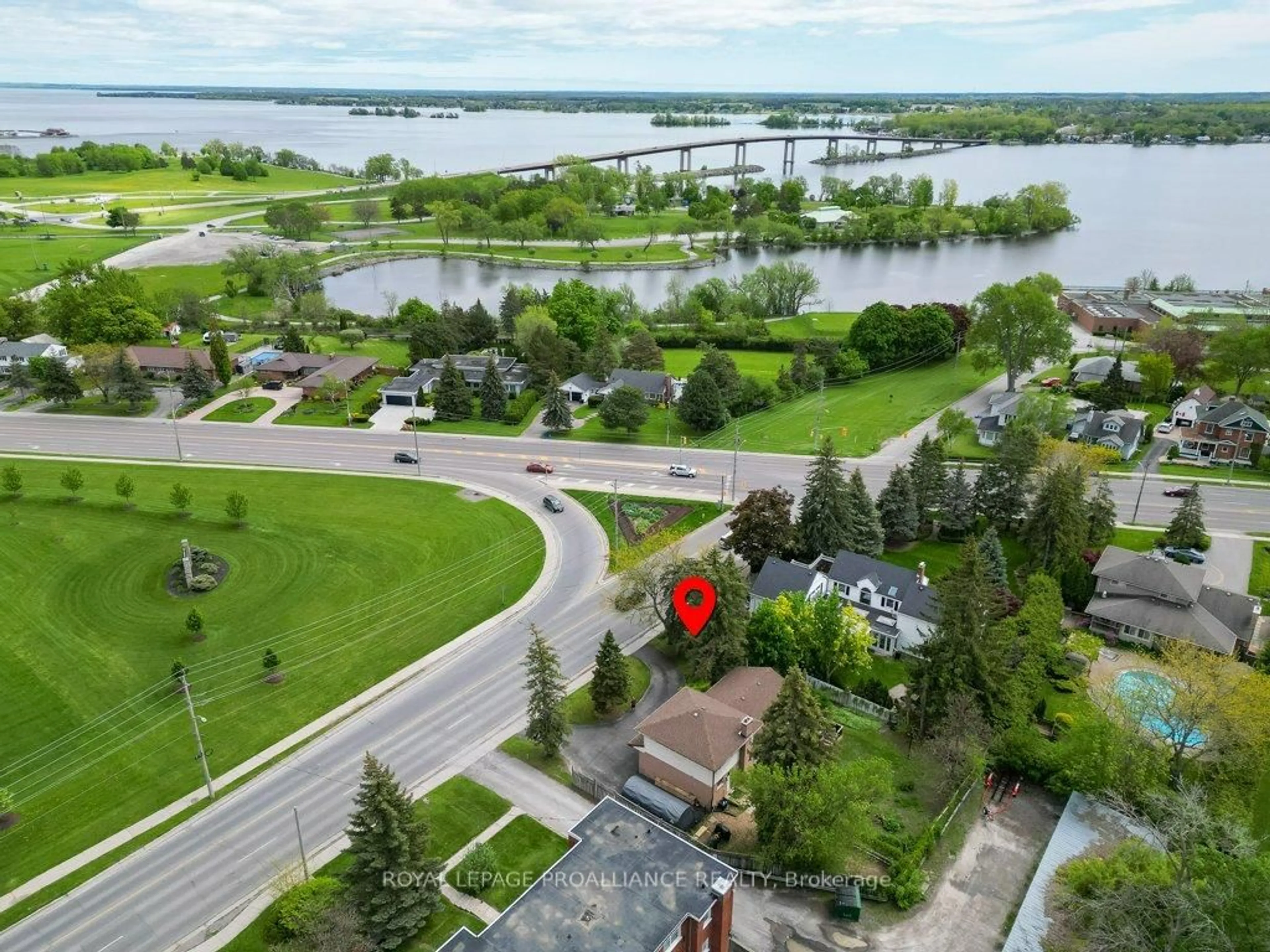 A pic from outside/outdoor area/front of a property/back of a property/a pic from drone, water/lake/river/ocean view for 44 Sidney St, Belleville Ontario K8P 3Y8