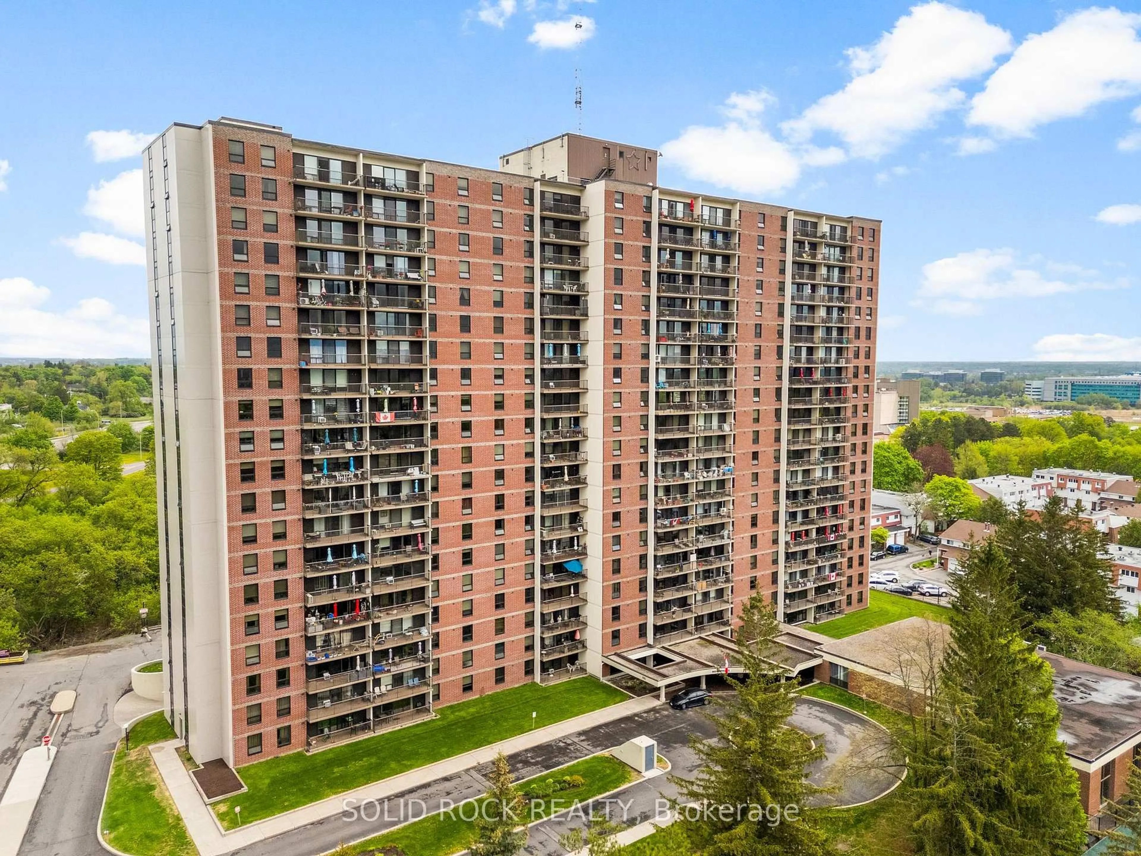 A pic from outside/outdoor area/front of a property/back of a property/a pic from drone, city buildings view from balcony for 665 Bathgate Dr #1603, Ottawa Ontario K1K 3Y4