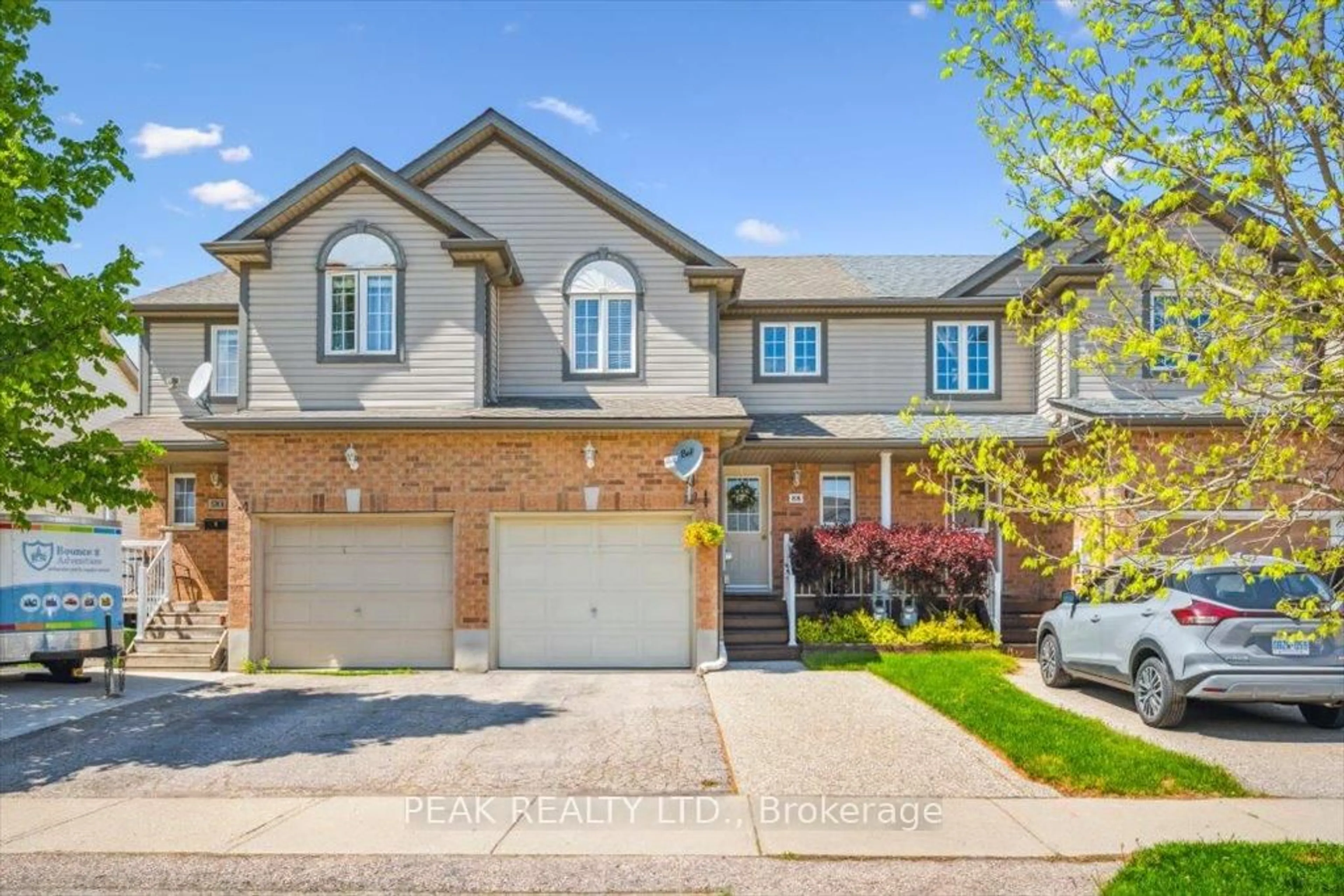 Home with brick exterior material, street for 88 Foxglove Cres, Kitchener Ontario N2E 3Y8