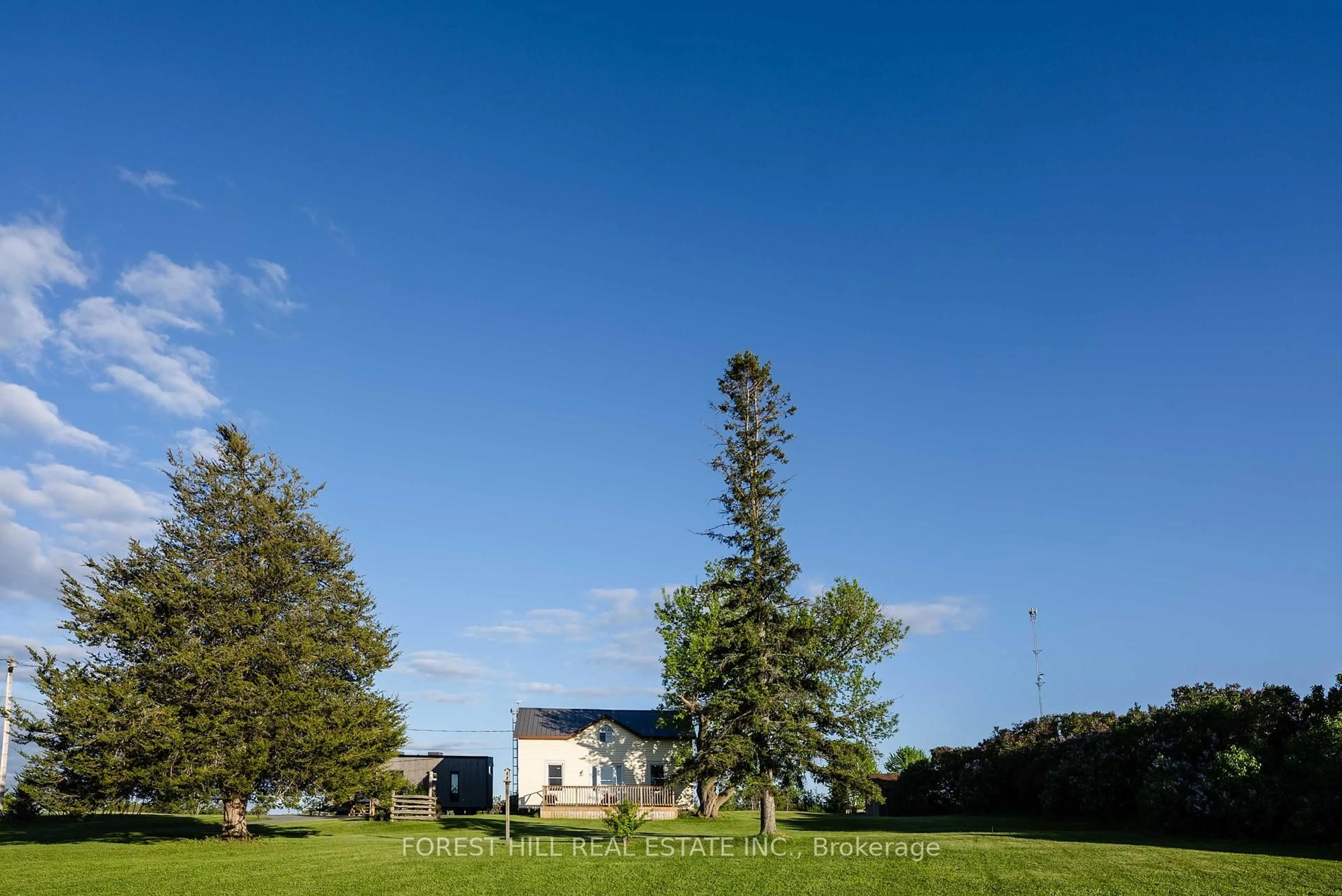 A pic from outside/outdoor area/front of a property/back of a property/a pic from drone, building for 590 Bond Rd, Prince Edward County Ontario K0K 2P0