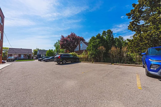 Additional property image - 836 Concession St Unit 208