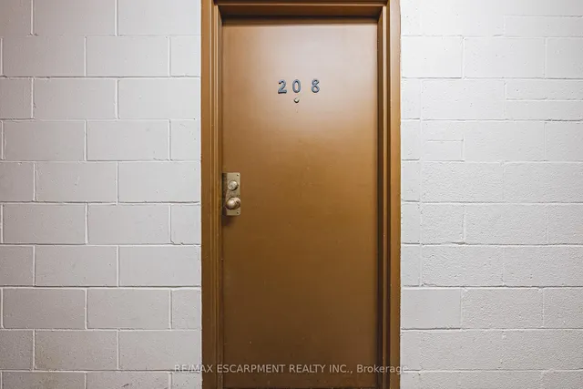Additional property image - 836 Concession St Unit 208