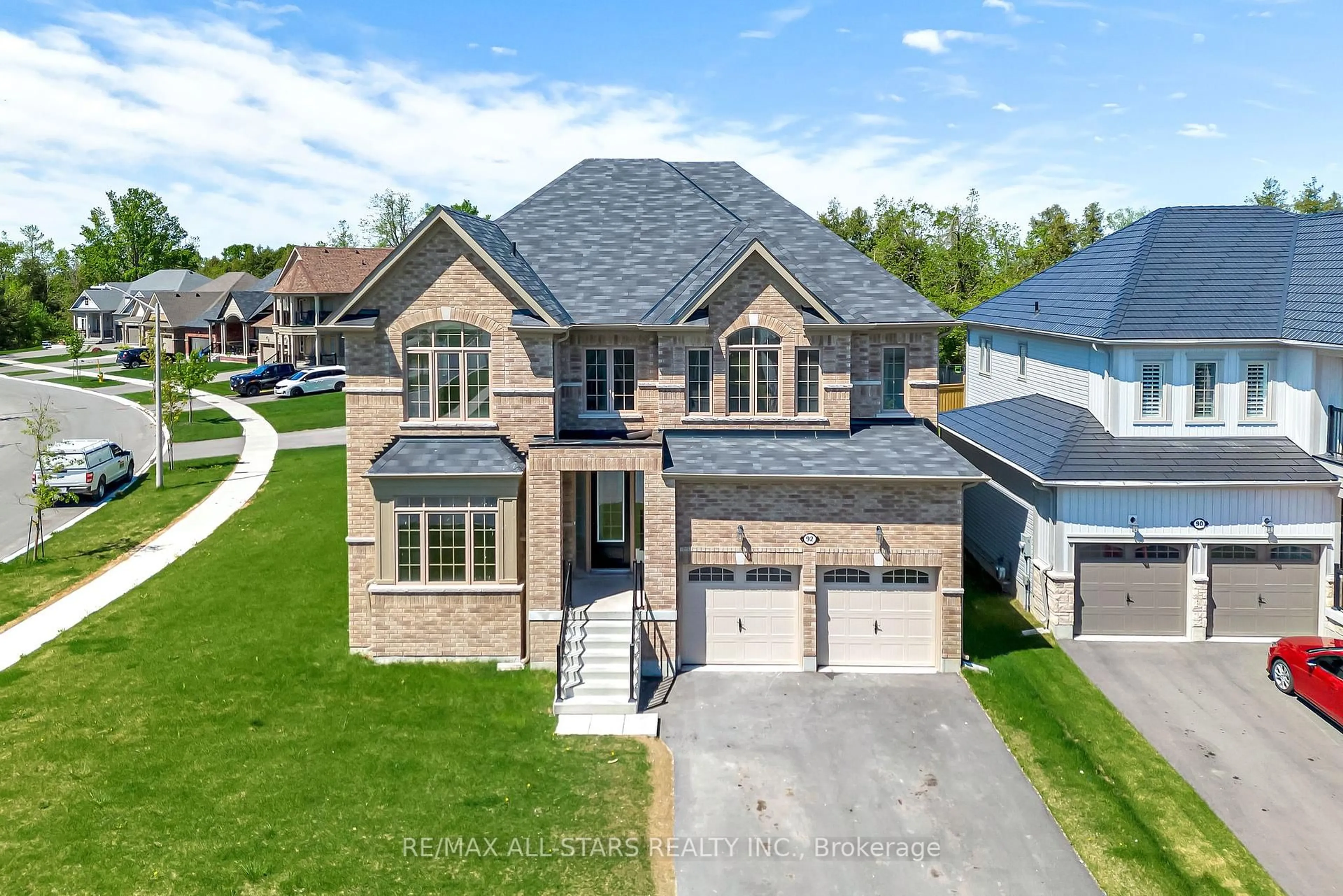 A pic from outside/outdoor area/front of a property/back of a property/a pic from drone, street for 92 Hennessey Cres, Kawartha Lakes Ontario K9V 1P4