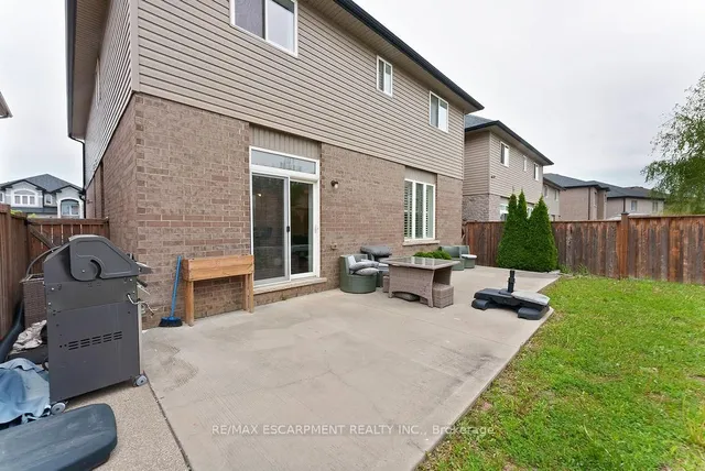 Additional property image - 12 Ascoli Dr