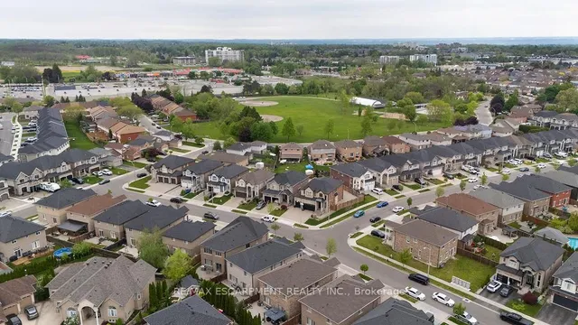 Additional property image - 12 Ascoli Dr