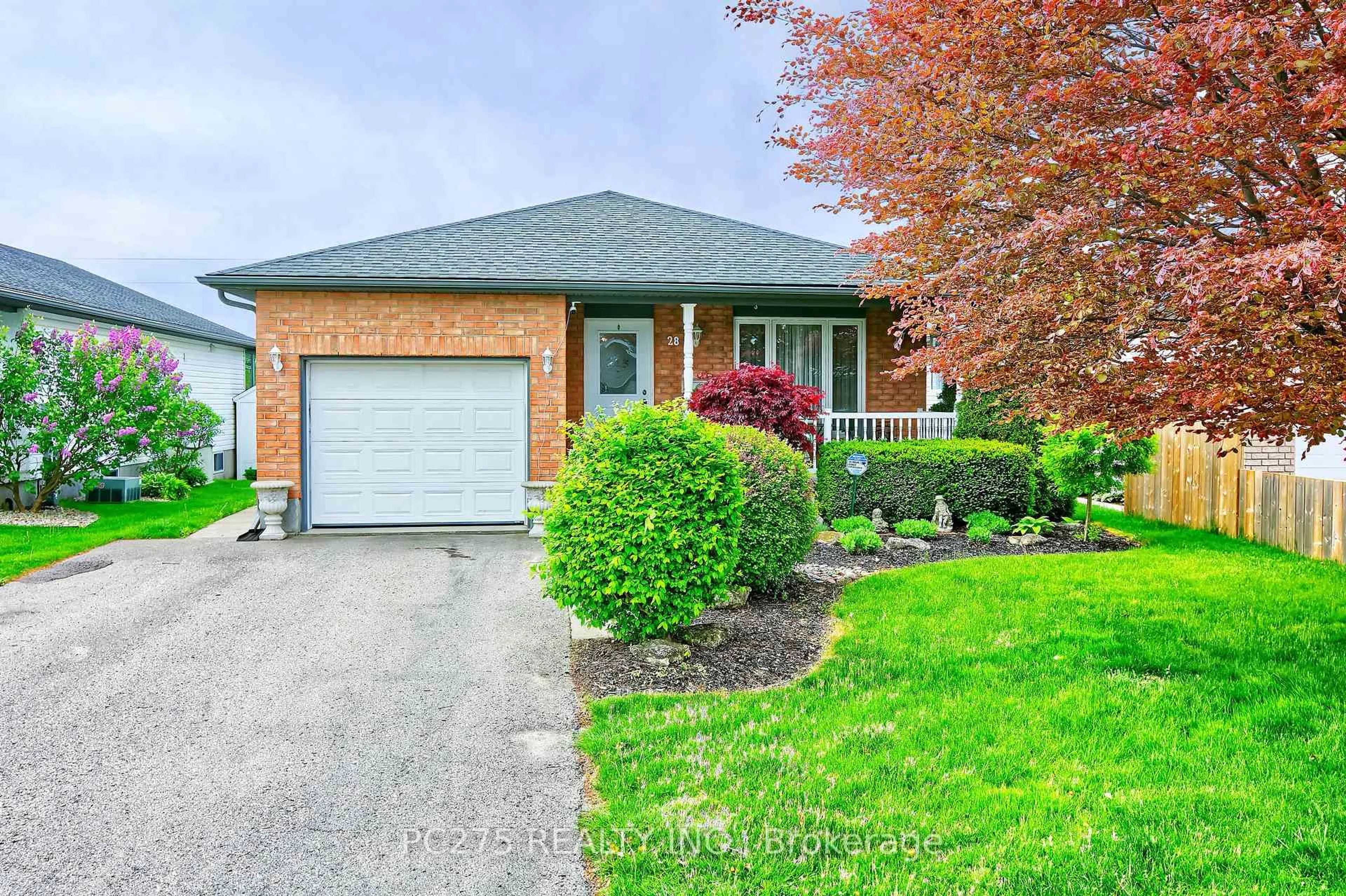 Home with brick exterior material, street for 28 Rebecca Dr, Aylmer Ontario N5H 3G4